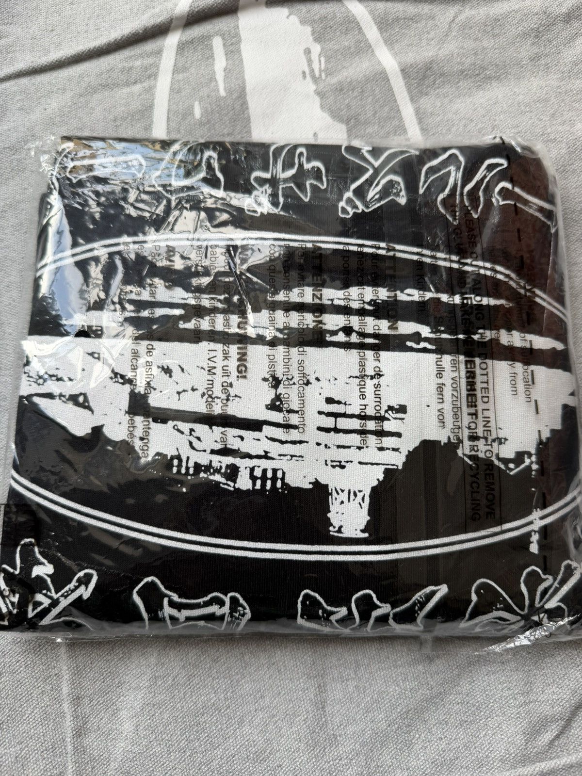 Corteiz Corteiz Tokyo Rules The World Tee (M/L), Tokyo Exclusive Size US M / EU 48-50 / 2 - 5 Thumbnail