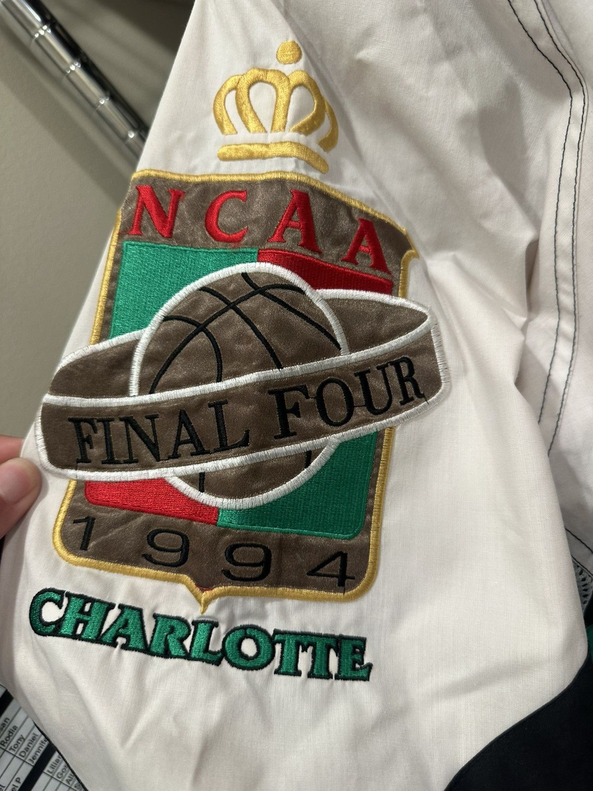 NCAA NCAA RARE VTG 90s FINAL FOUR 1994 STARTER JACKET SZ XL Size US XL / EU 56 / 4 - 3 Thumbnail