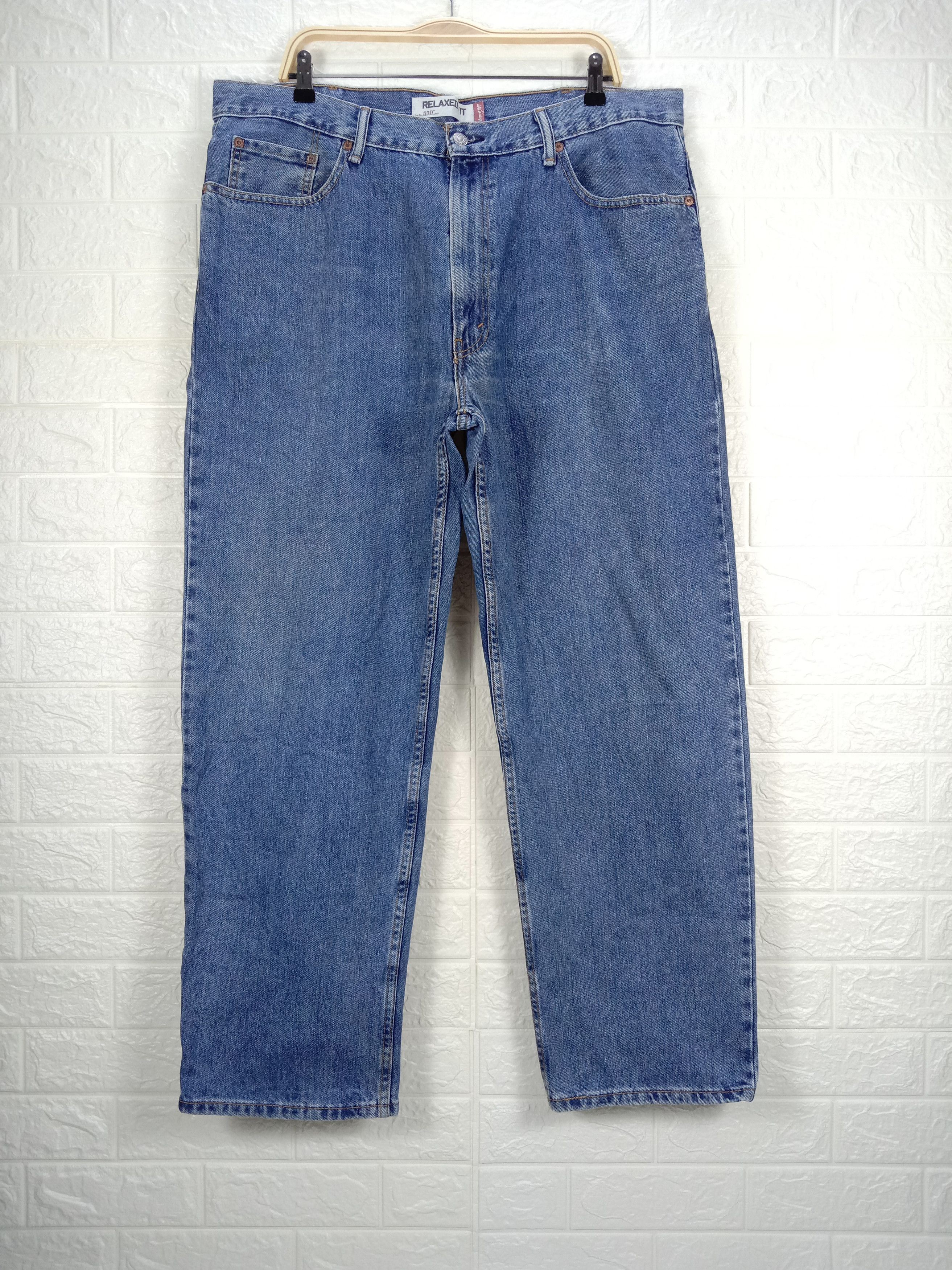 image of Levis x Levis Vintage Clothing Vintage Levi's 550 Jeans Blue Wash Relaxed Fit Denim, Men's (Size 40