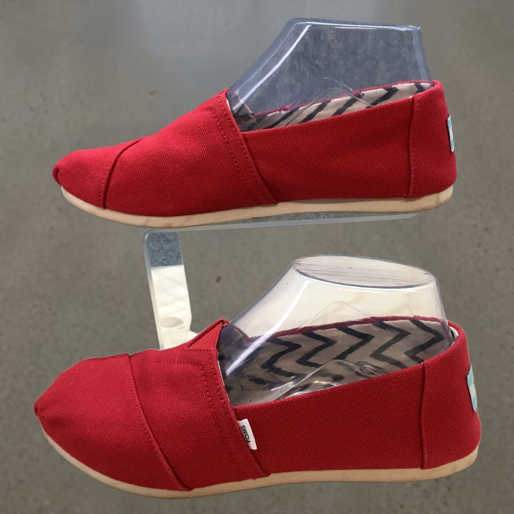 Toms TOMS Alpargatas Loafer Womens 6.5 Red Slip On Flats Casual Comfort Shoes Size US 7 / IT 37 - 1 Thumbnail