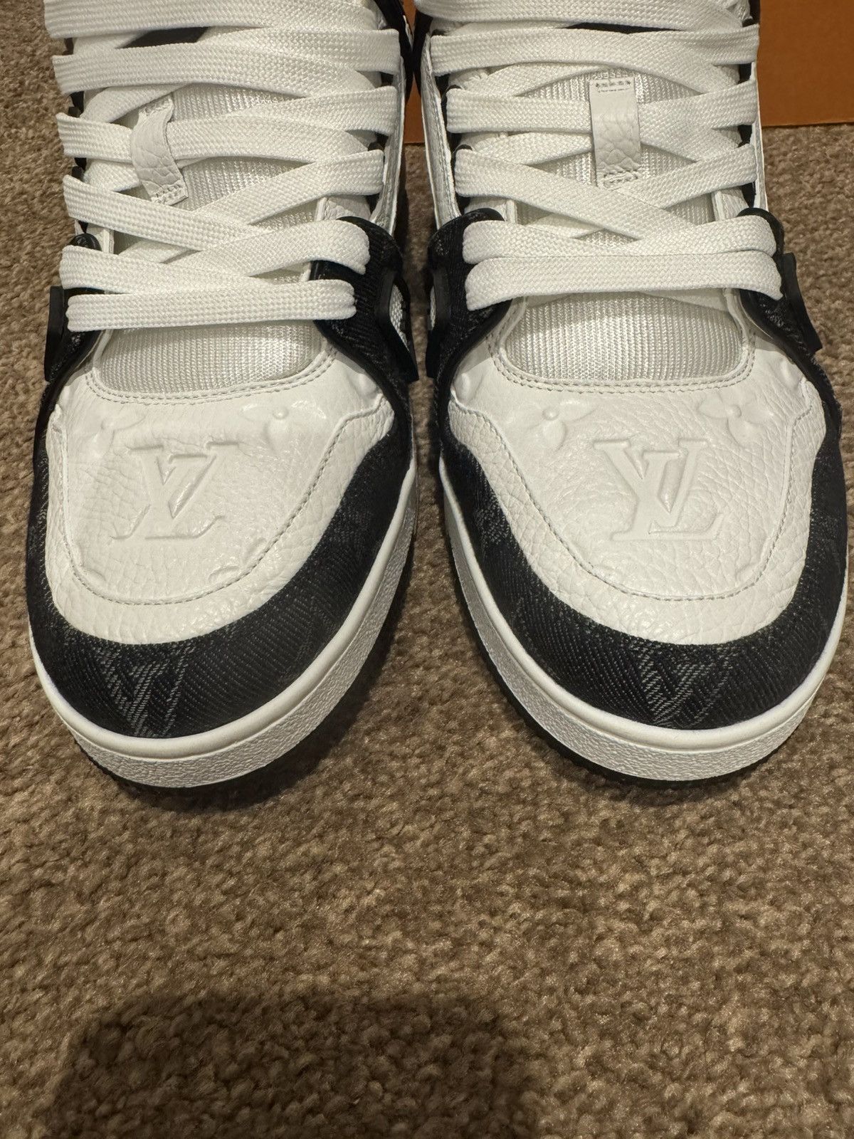 Louis Vuitton LV Trainer Low Monogram Denim Black White Size US 8.5 / EU 41-42 - 10 Thumbnail
