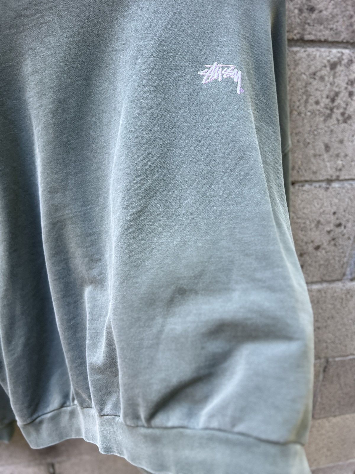 Stussy 00’s Boxy Stussy Australia Sweatshirt Size US L / EU 52-54 / 3 - 3 Thumbnail