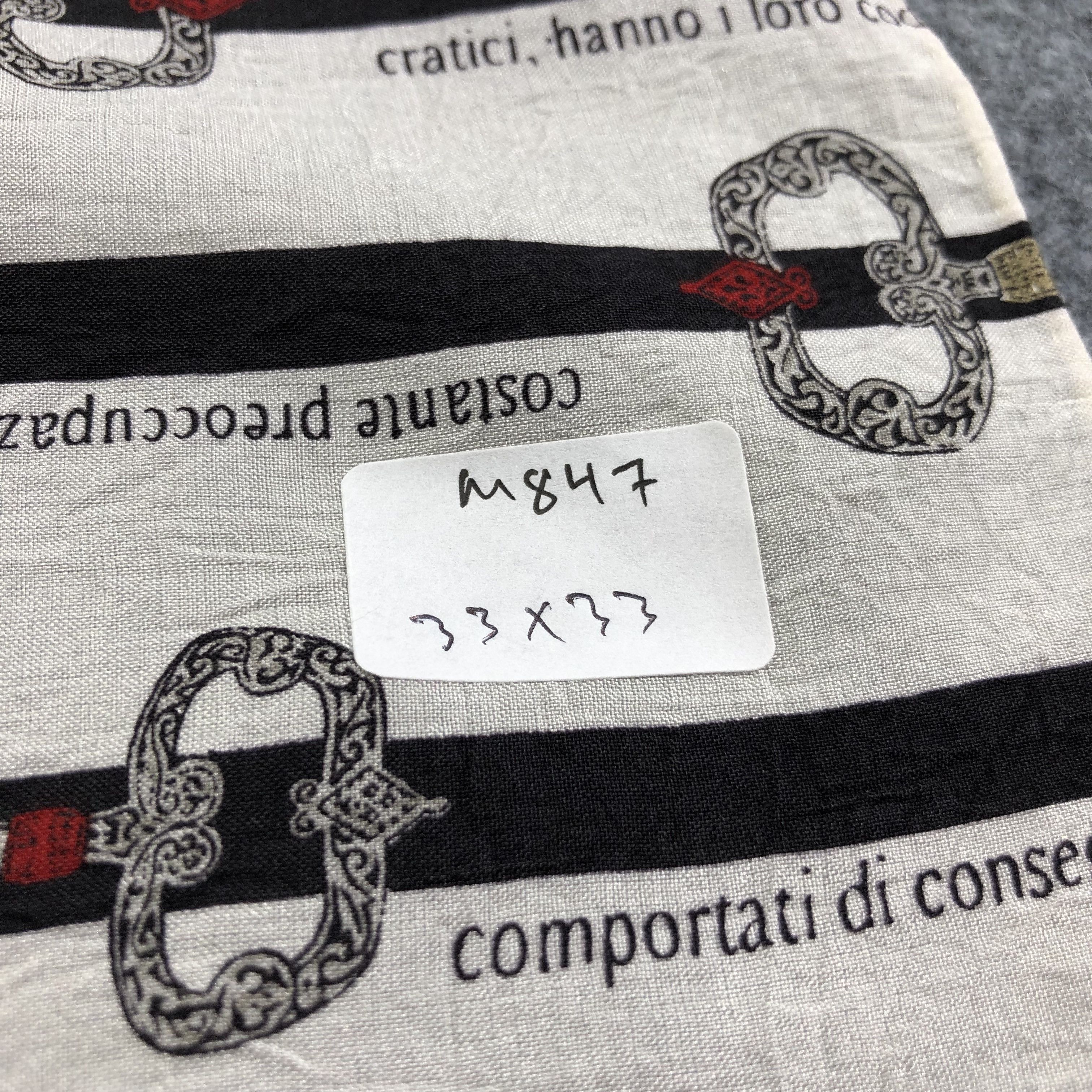 Japanese Brand Luxury Keys Hand Rolled Silk Scarf M847 Size ONE SIZE - 7 Thumbnail