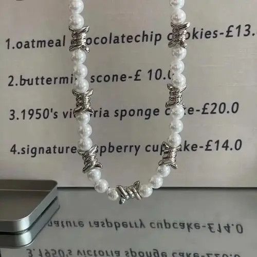 Designer × Jewelry Punk Imitation Pearl Thorns Chain Necklace Size ONE SIZE - 4 Thumbnail