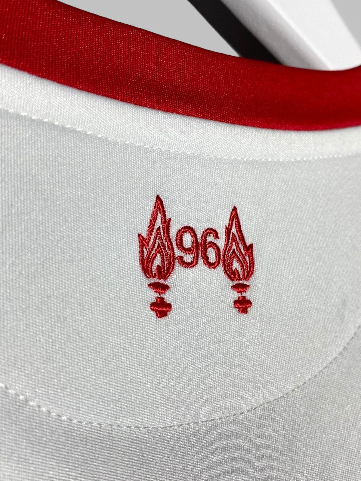 New Balance New Balance FC Liverpool 2015 2016 Away Football Shirt Size US XL / EU 56 / 4 - 19 Thumbnail