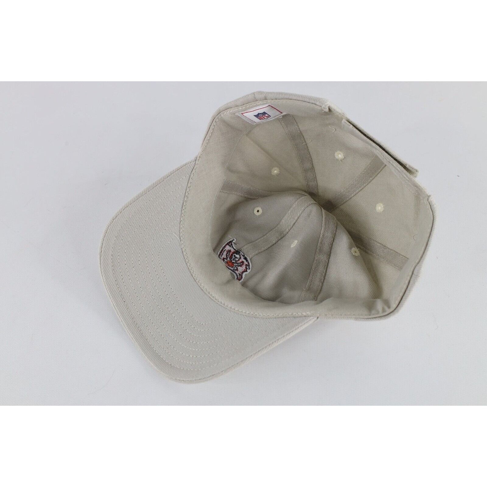 Vintage Vintage 90s NFL Tampa Bay Buccaneers Football Dad Hat Cap Size ONE SIZE - 7 Thumbnail