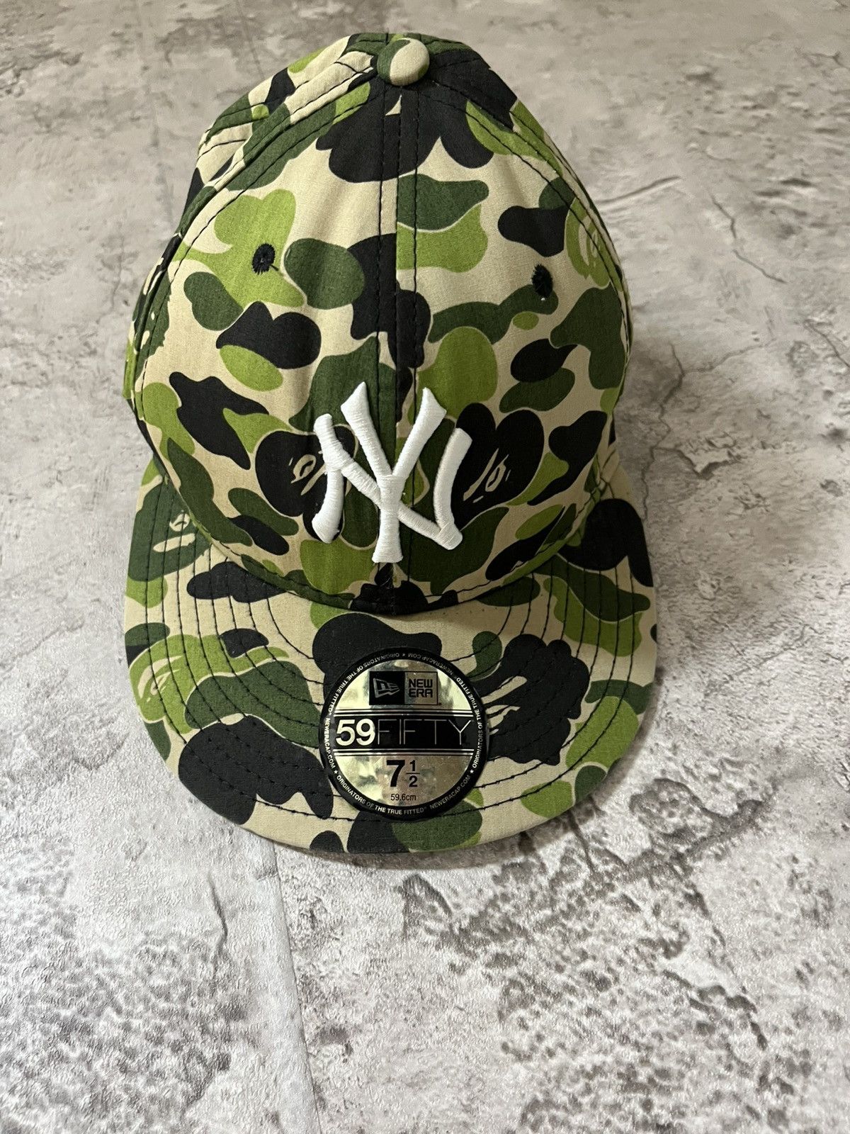 bape NEW ERA 59FIFTY CAP GREEN L （7 1/2） Bape BAPE SHARK NEW ERA 59FIFTY CAP - 7 1/2 | Grailed