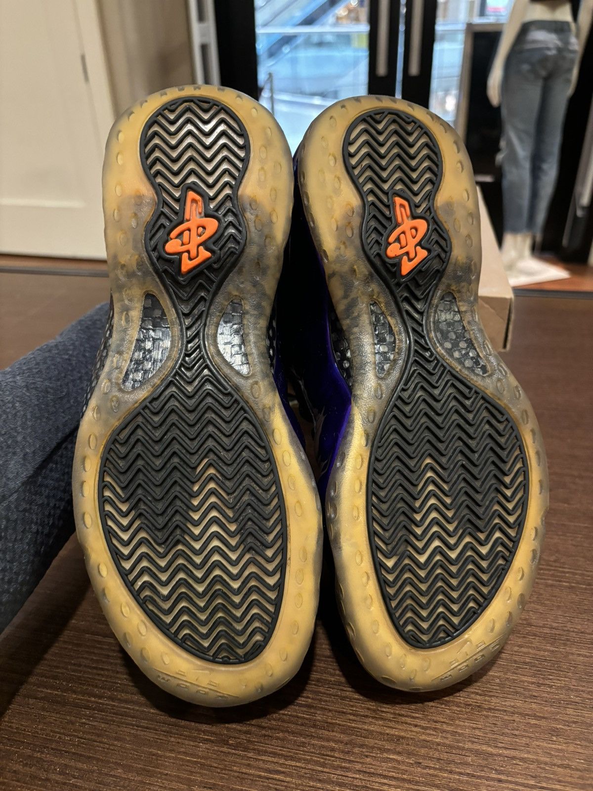 Nike Nike Air Foamposite One ‘Phoenix Suns’ Size US 8.5 / EU 41-42 - 7 Thumbnail