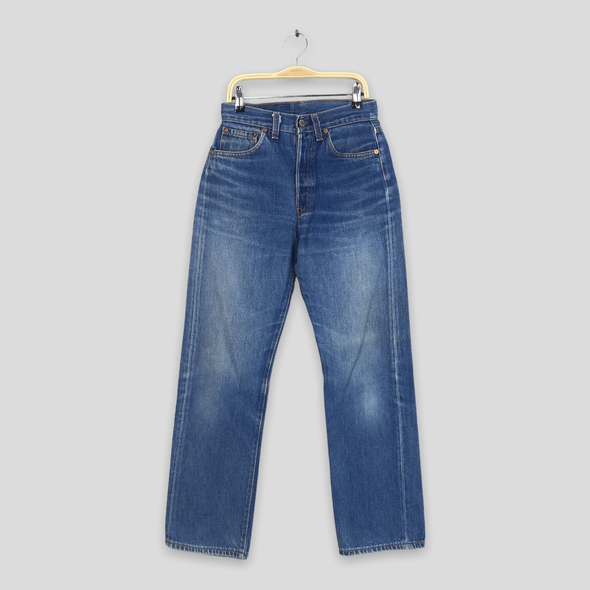 image of Size 24X27.5 Vintage 80's Levi's 501 High Waisted Mom Jeans in Blue, Women's