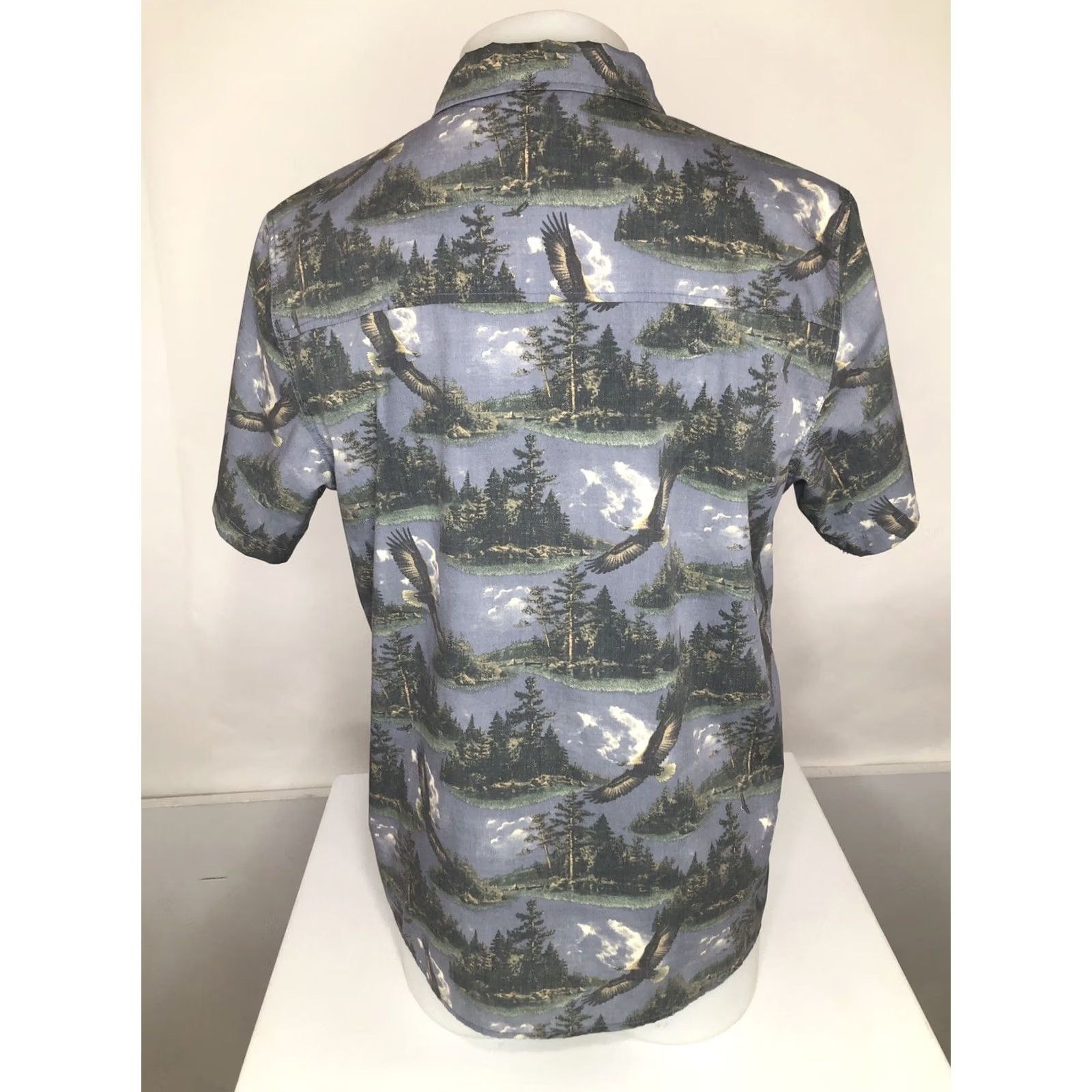 Nomad HIPPY TREE NOMAD - Eagles Mountains Hiking Theme Md. Shirt - EXCELLENT Shirt Mens M Blue Hiking Eagle Forest Mountain Tree 90s style Size US M / EU 48-50 / 2 - 5 Thumbnail