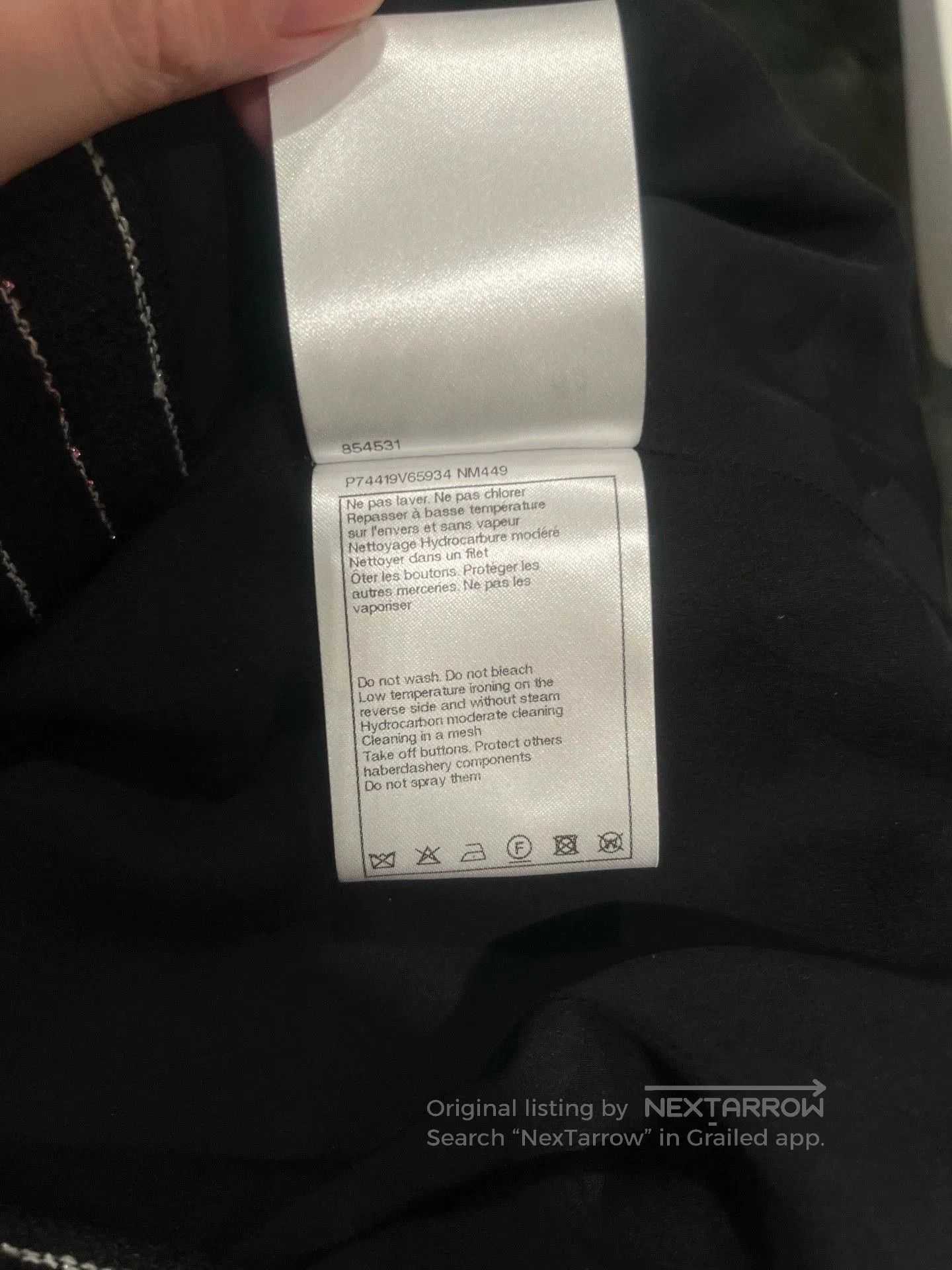 Chanel Chanel 23p Black Vertical Stripe Jacket. Size US M / EU 48-50 / 2 - 5 Thumbnail