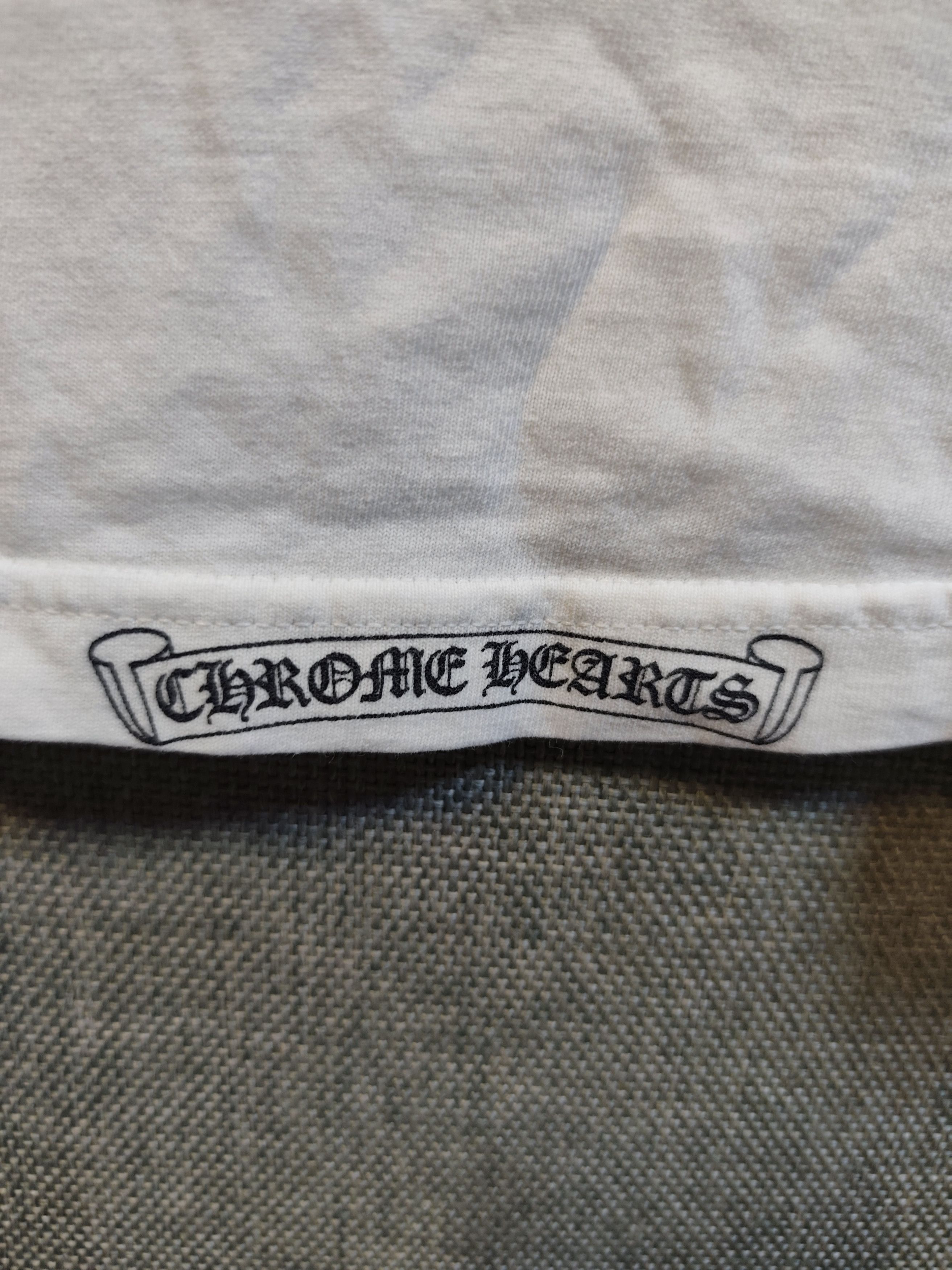 Chrome Hearts Vintage Chrome Hearts Vintage NYC Neck Logo Tee Size US M / EU 48-50 / 2 - 7 Thumbnail