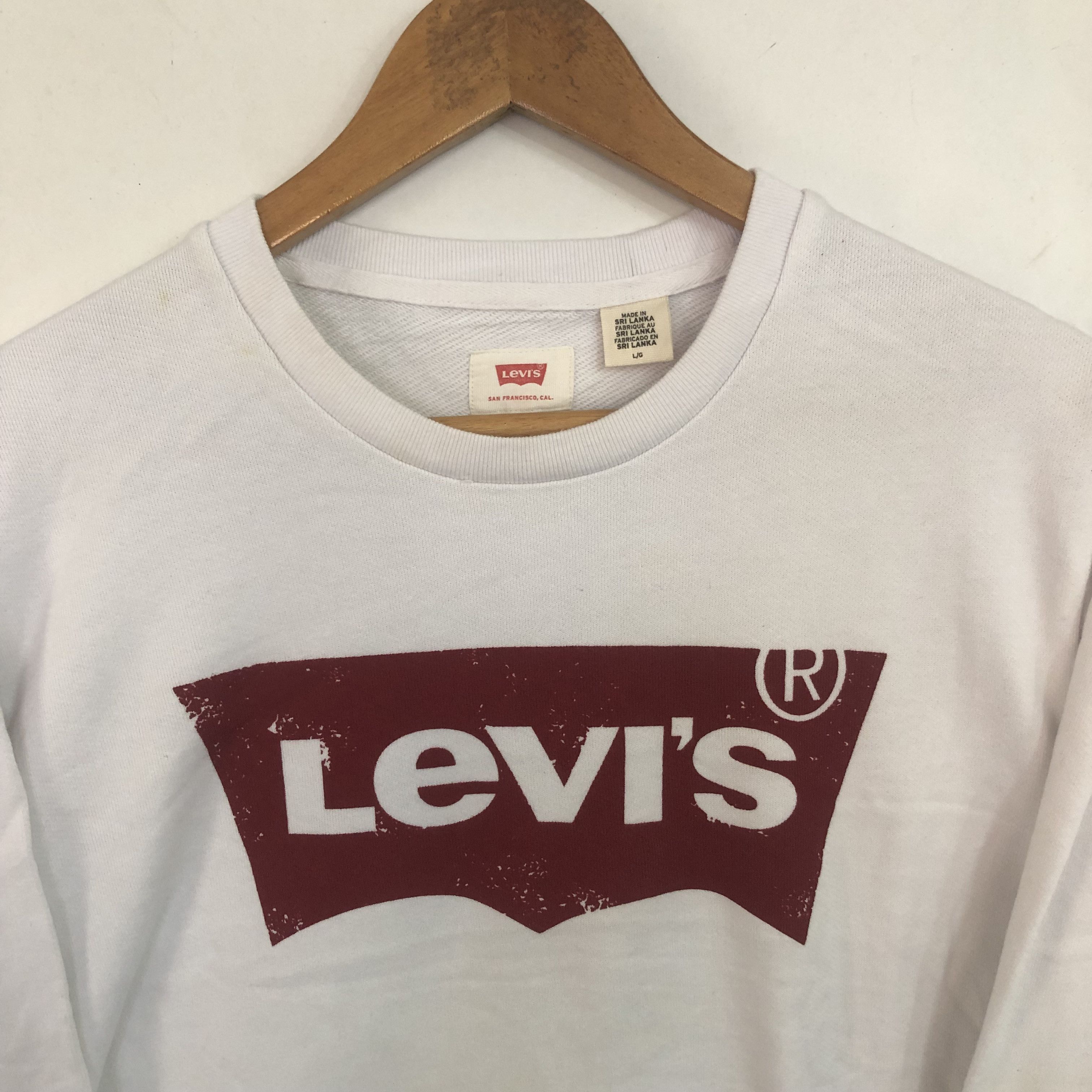 Levi's Levis Long Sleeve White Sweatshirt Medium Spell Out Size US M / EU 48-50 / 2 - 3 Thumbnail
