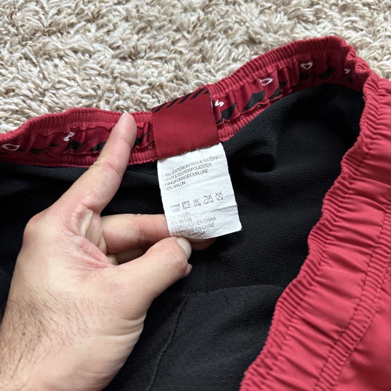 Oakley × Vintage Vintage Oakley Y2K Utility Tactical Red Cargo Shorts Baggy Size US 32 / EU 48 - 5 Thumbnail
