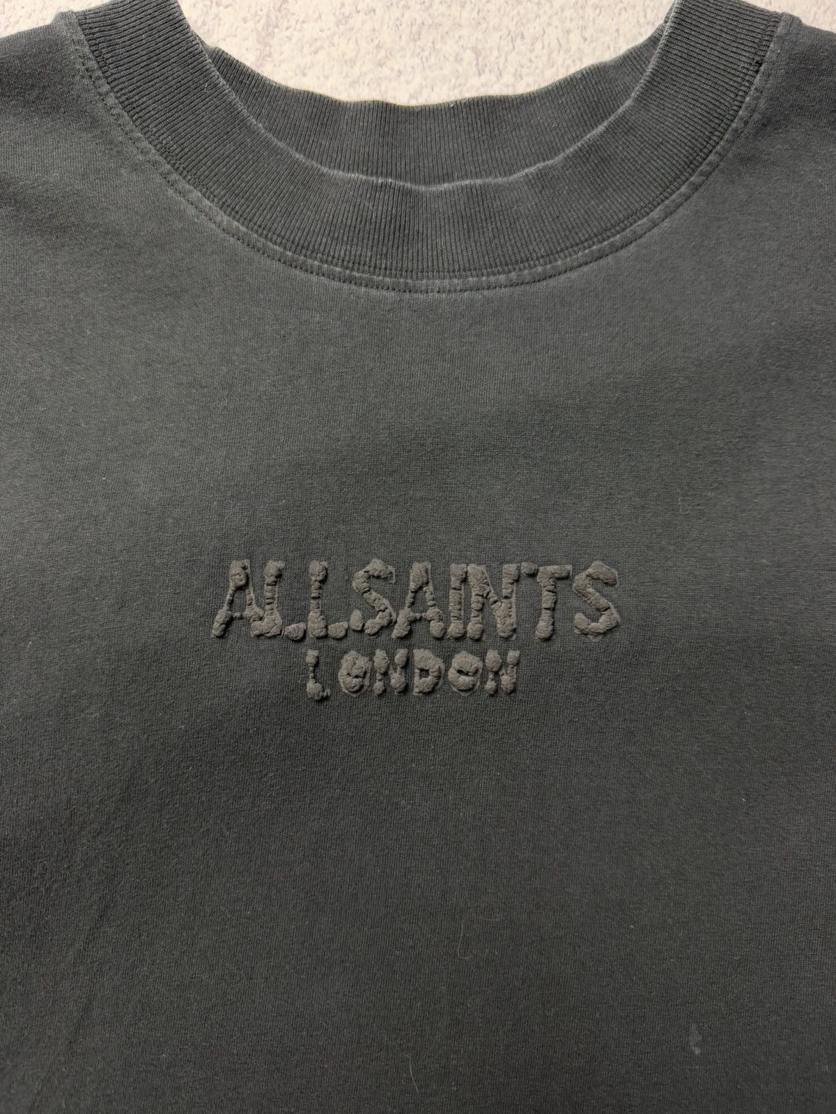 Allsaints Vintage Allsaints Center Logo T-Shirt Y2K Size US S / EU 44-46 / 1 - 12 Thumbnail
