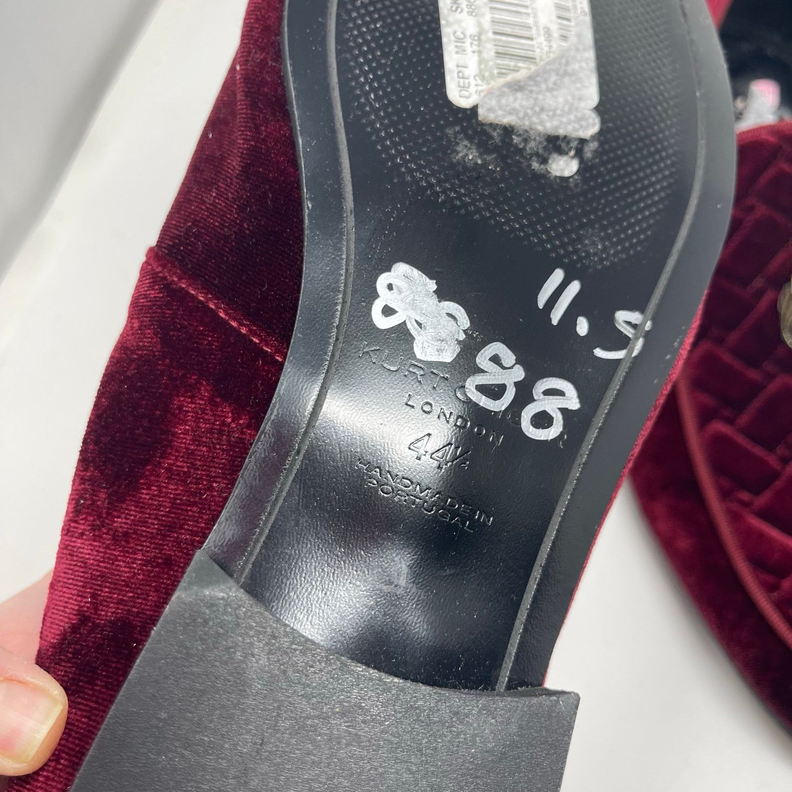 Kurt Geiger Kurt Geiger London Red Burgundy Velvet Hugh Venetian Loafer Size US 10.5 / EU 43-44 - 6 Thumbnail