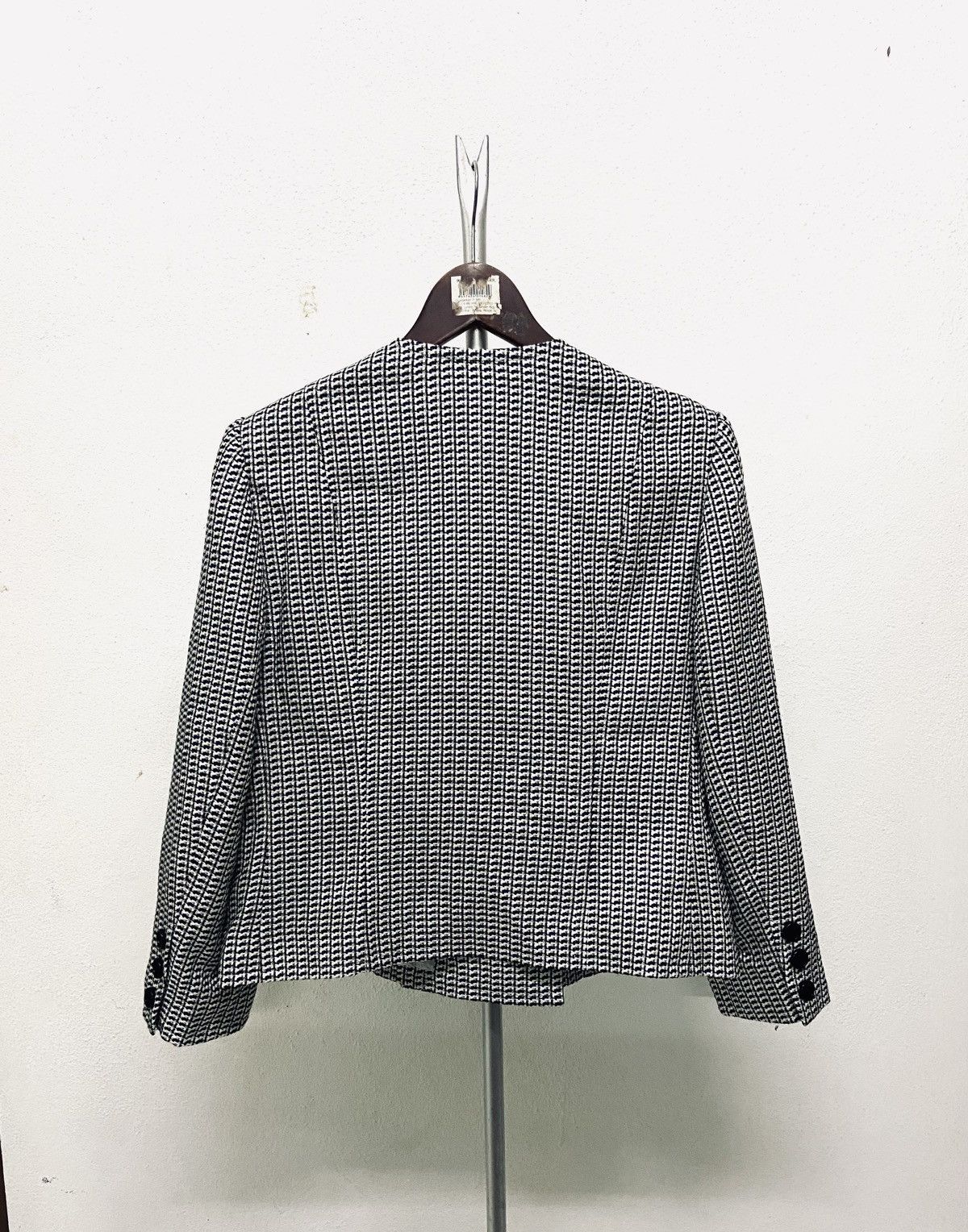 Givenchy GIVENCHY GLAMOUR BLAZER Size XL / US 12-14 / IT 48-50 - 2 Thumbnail