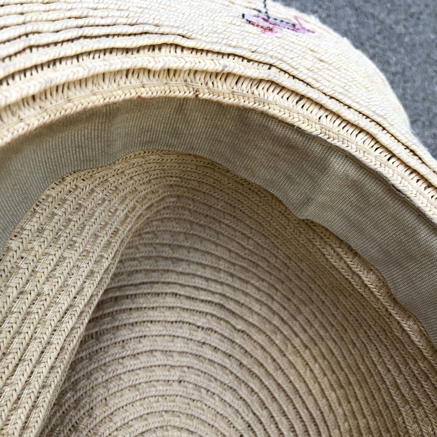 Betsey Johnson BETSEY JOHNSON Sun Hat Women's One Size Fedora Paper Flamingo Beige Tropical Floppy Hat Size ONE SIZE - 7 Thumbnail