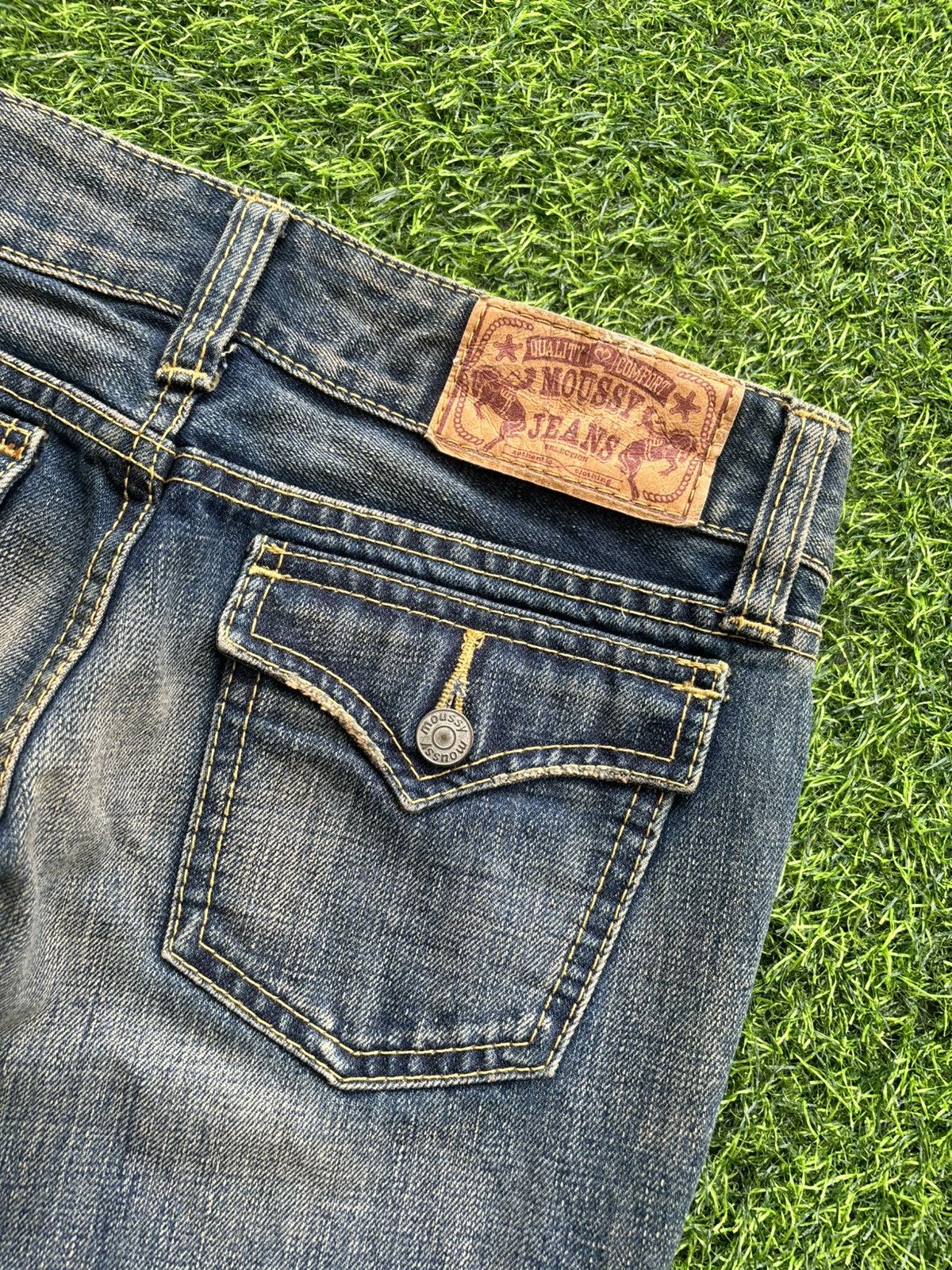 Hysteric Glamour Flare Jeans Moussy Jeans Ifsixwasnine Lgb Style Jeans Size US 29 - 5 Thumbnail