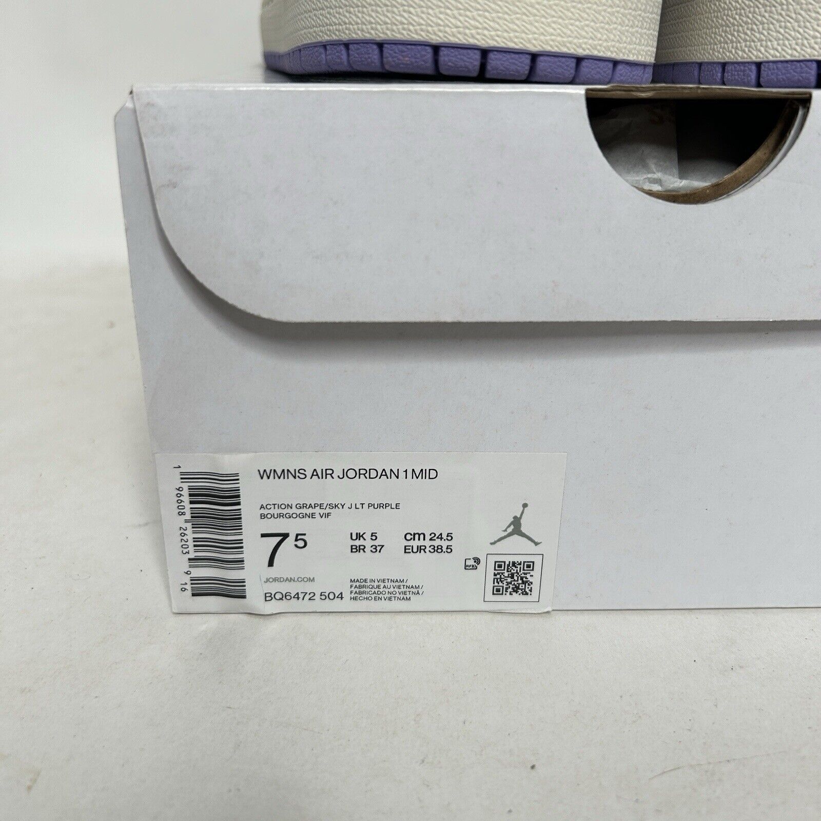Nike Nike Shoes Air Jordan 1 Mid Retro WMNS “Action Grape” 2024 Size US 7.5 / IT 37.5 - 5 Thumbnail