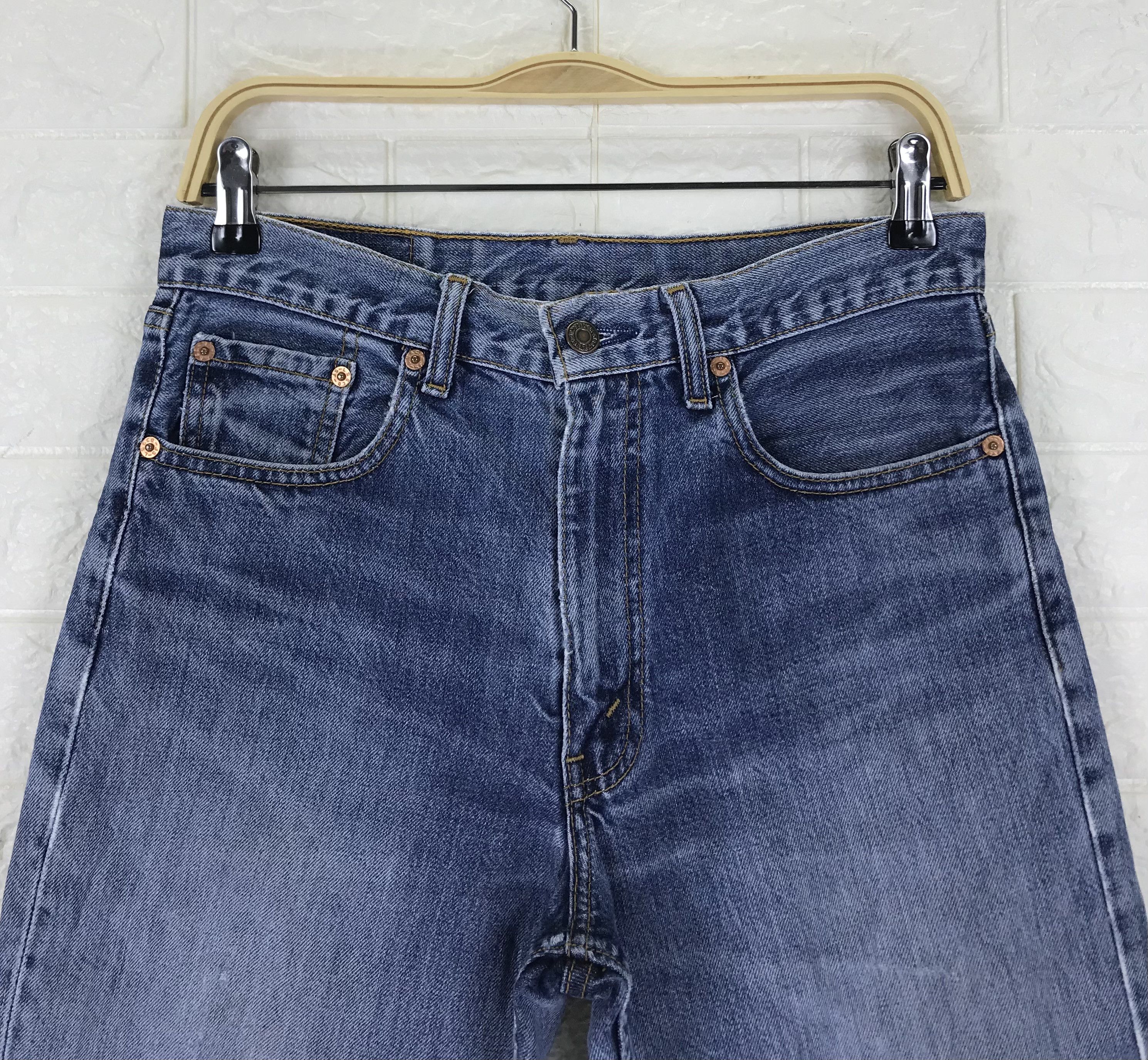 Levi's Vintage Levi's 505 Faded Blue Jeans Distressed Denim Size US 30 / EU 46 - 2 Thumbnail