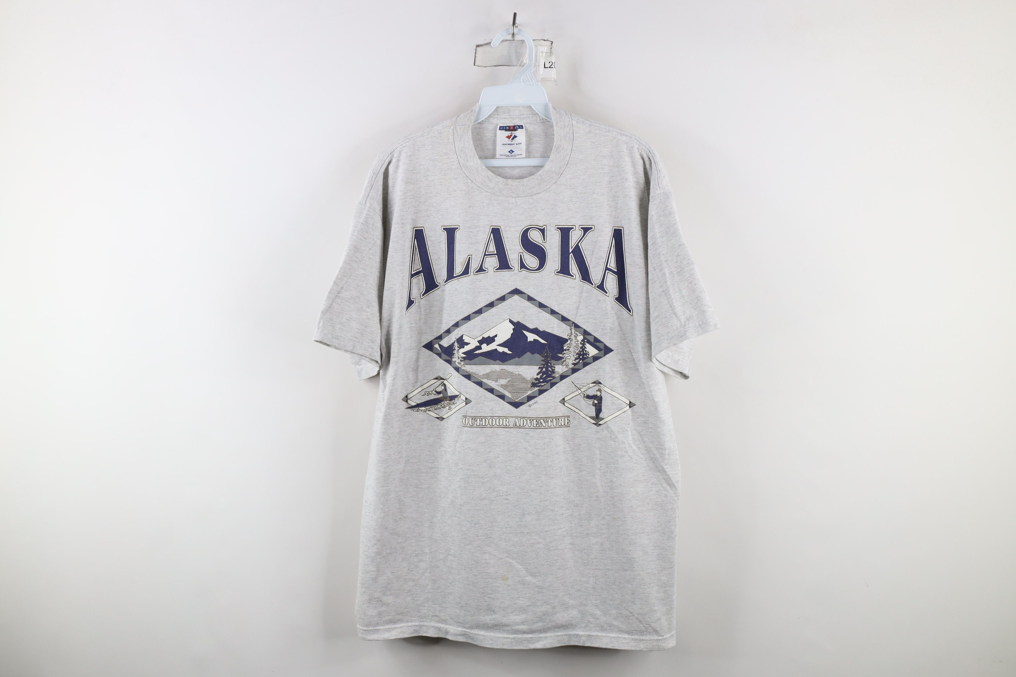 Vintage Vintage 90s Streetwear Spell Out Alaska T-Shirt Gray USA Size US L / EU 52-54 / 3 - 1 Thumbnail