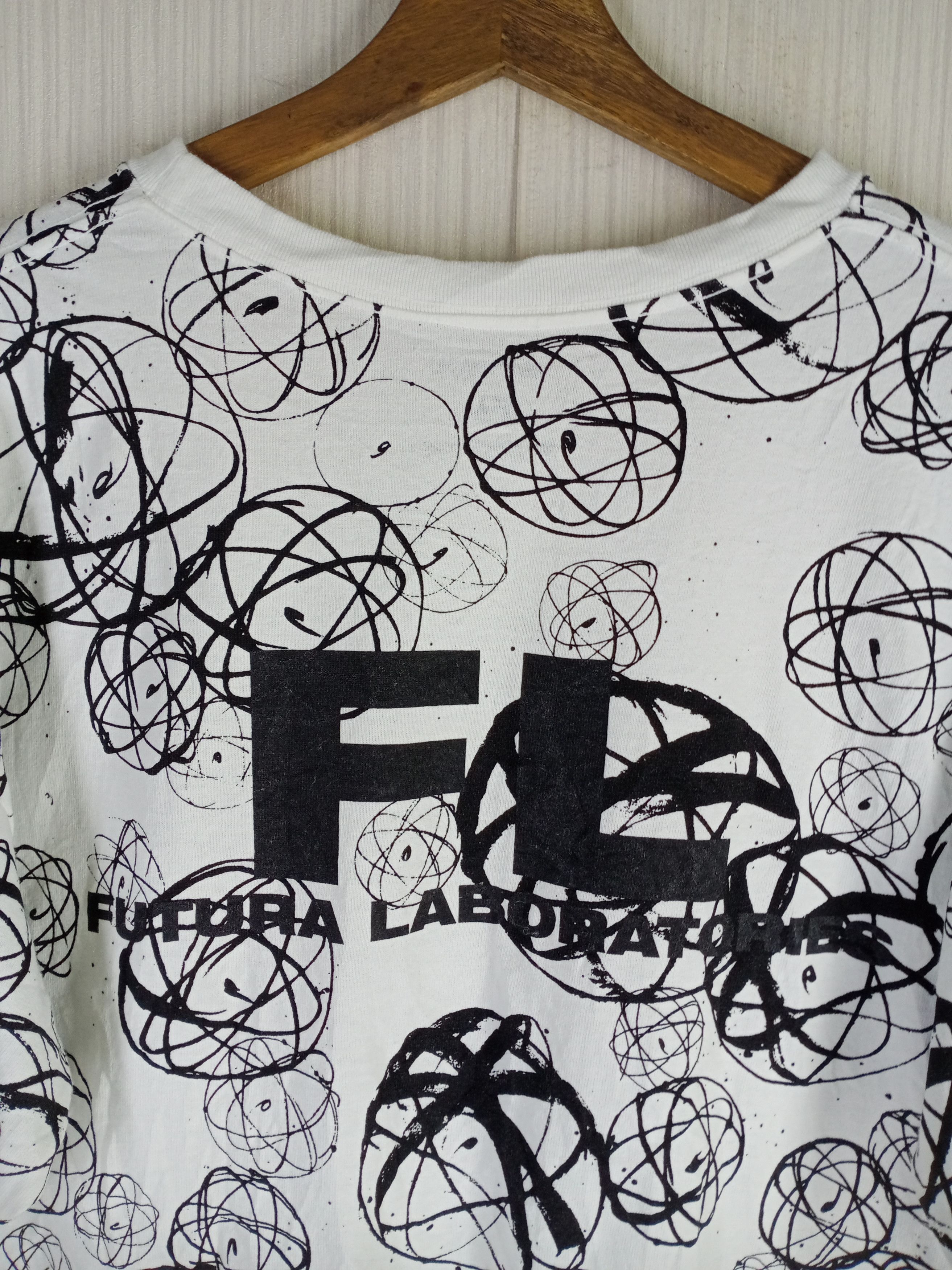 Futura Collaboration Futura Labs X READYMADE X Transfers Tshirt Size US L / EU 52-54 / 3 - 4 Thumbnail