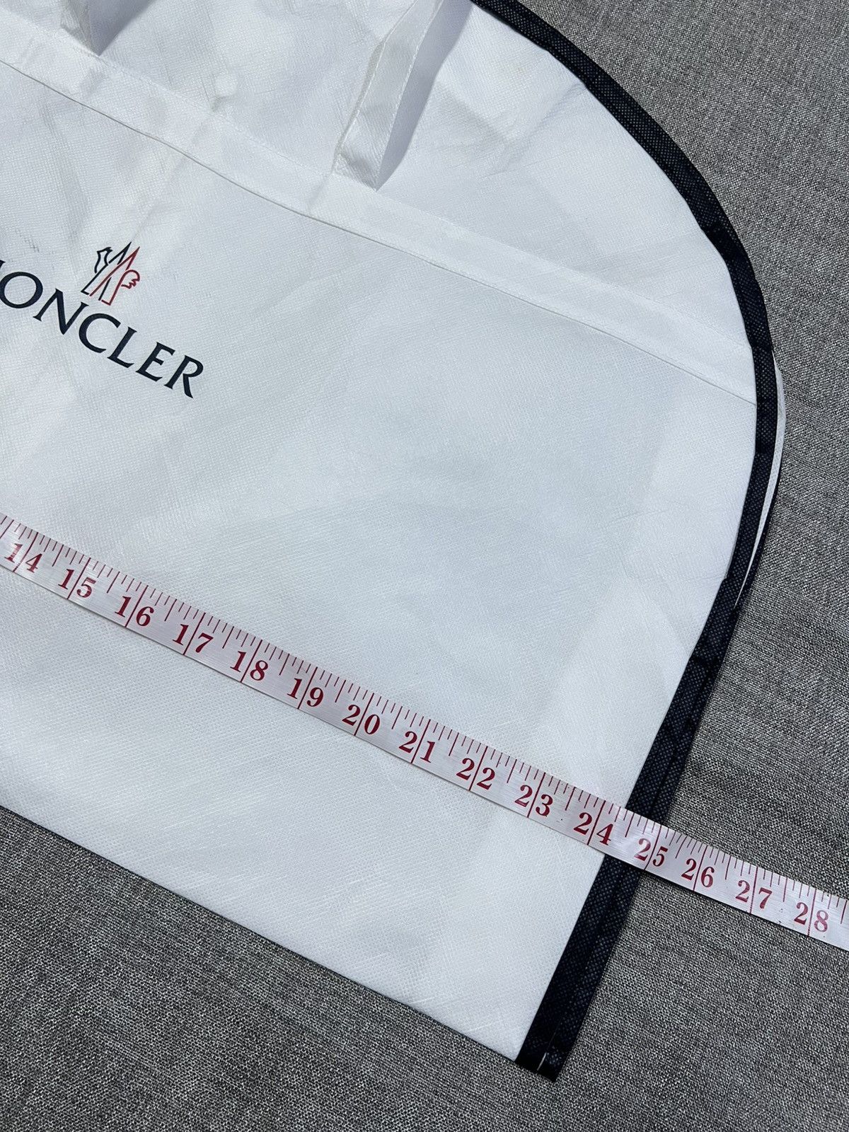 Moncler Moncler Garment Bag Size ONE SIZE - 5 Thumbnail