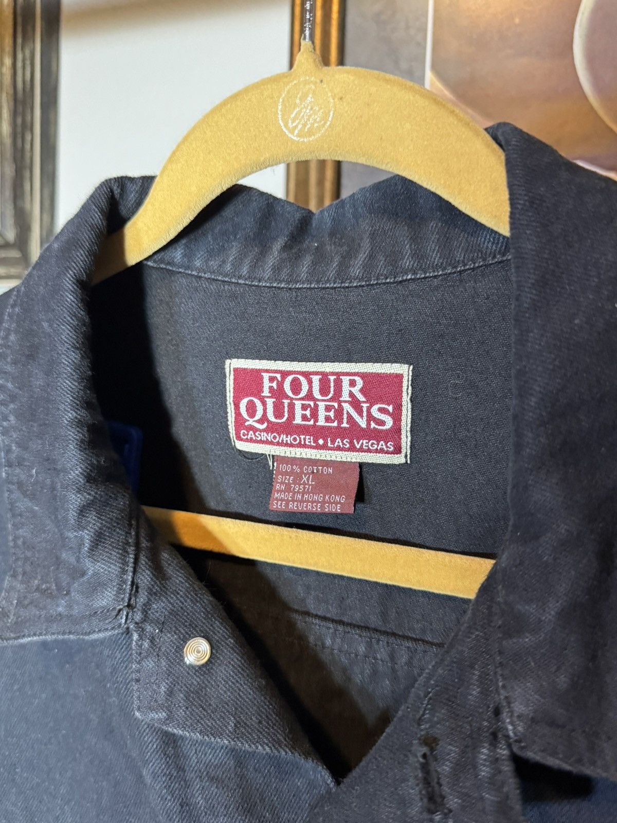 Vintage Vtg Four Queens Casino Las Vegas Hotel Black Denim Jacket Size US XL / EU 56 / 4 - 3 Thumbnail