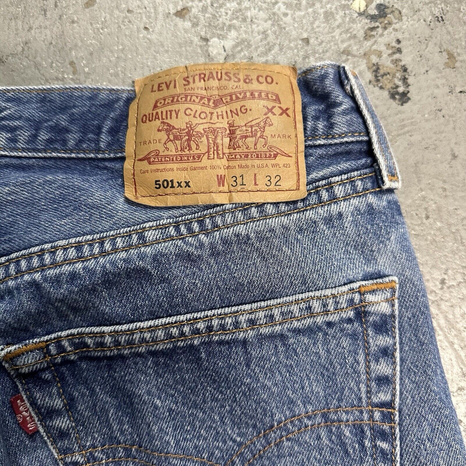 Levi's × Vintage Vintage Levi’s 501 Straight Blue Denim Jeans 31x32 Size US 31 - 7 Thumbnail