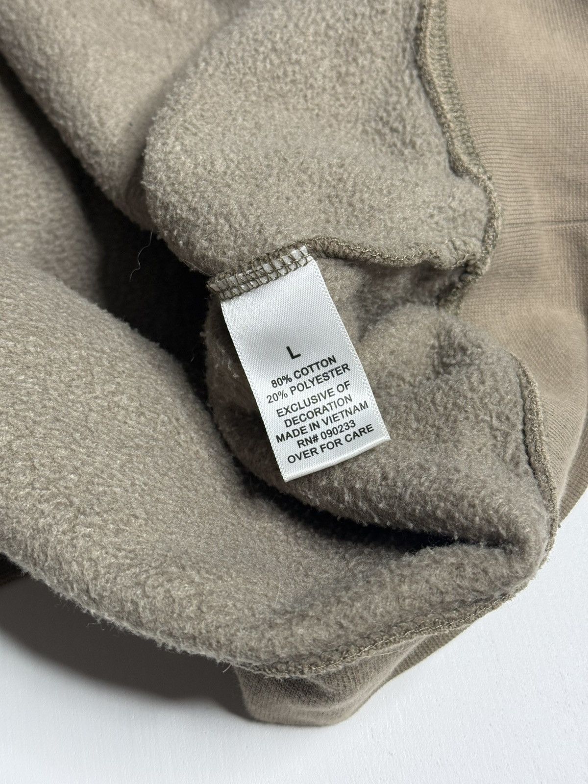 Essentials Essentials Back Logo Crewneck “Mauve” [L] PREOWNED Size US L / EU 52-54 / 3 - 6 Thumbnail