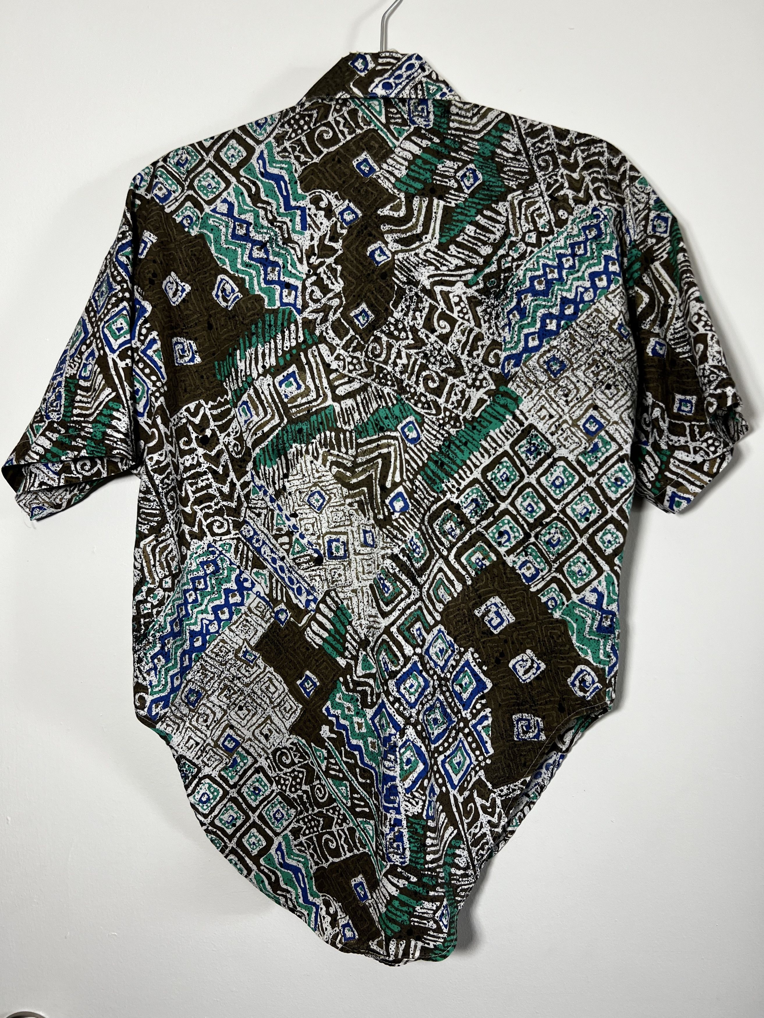 Tribal Streetwear × Vintage Vintage Maggie Sweet Tribal Print Button Up Shirt Size M / US 6-8 / IT 42-44 - 4 Thumbnail