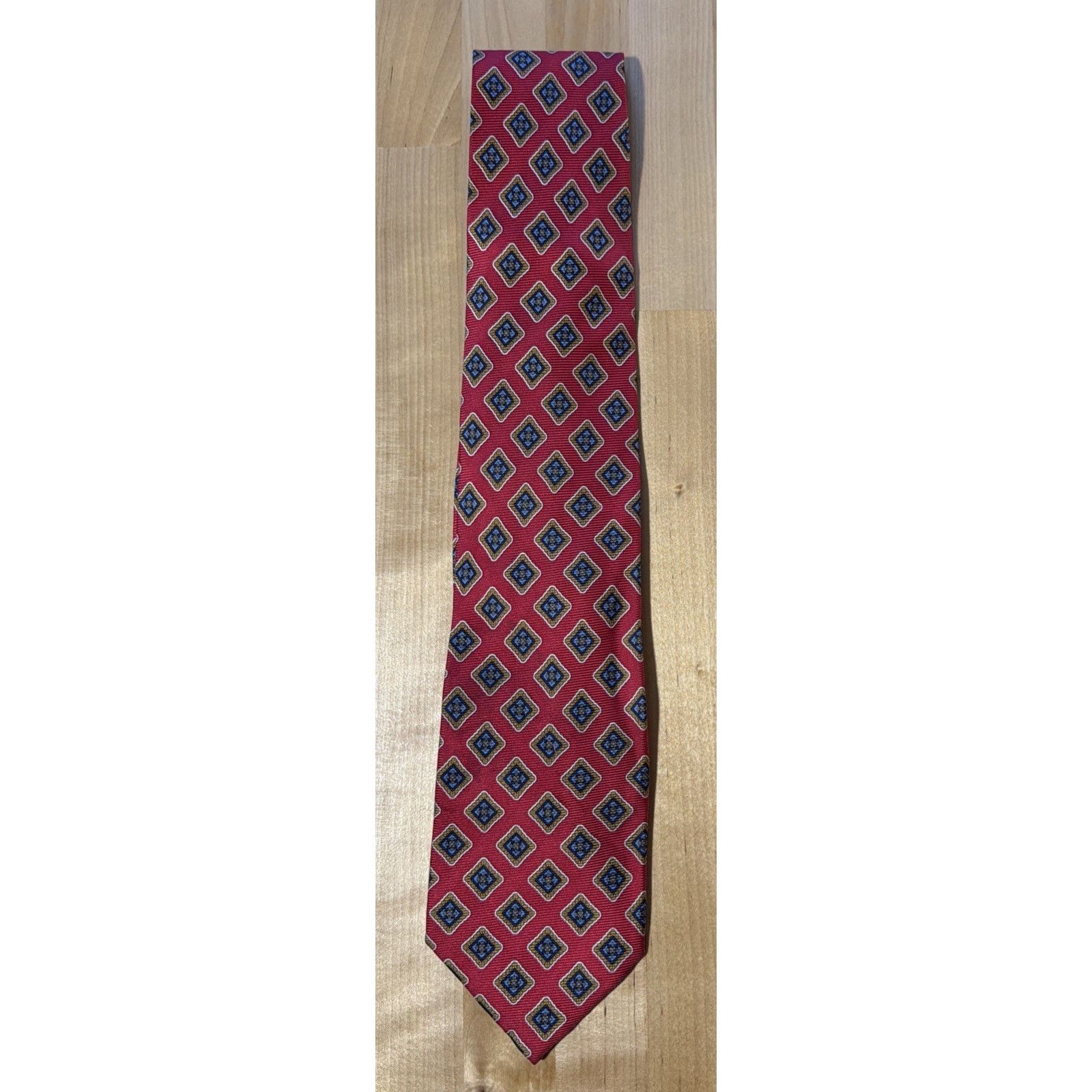 Jos. A. Bank Jos. A Bank RedBlue Gold Geometric Necktie Made in Italy Size ONE SIZE - 1 Thumbnail