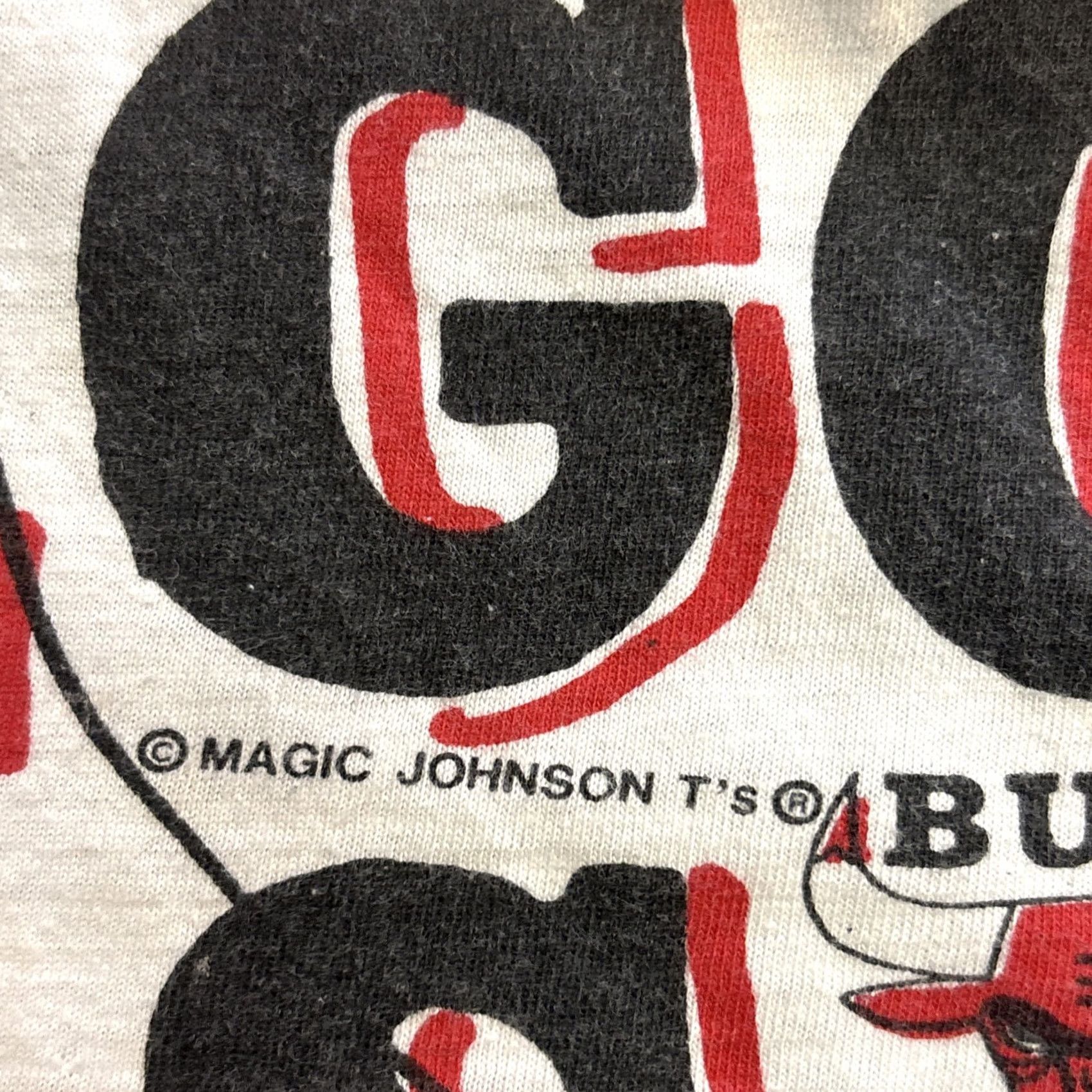Vintage VINTAGE Chicago Bulls Shirt All Over Print 3 Time World Champs Magic Johnson XL Mens 90s Size US XL / EU 56 / 4 - 7 Thumbnail