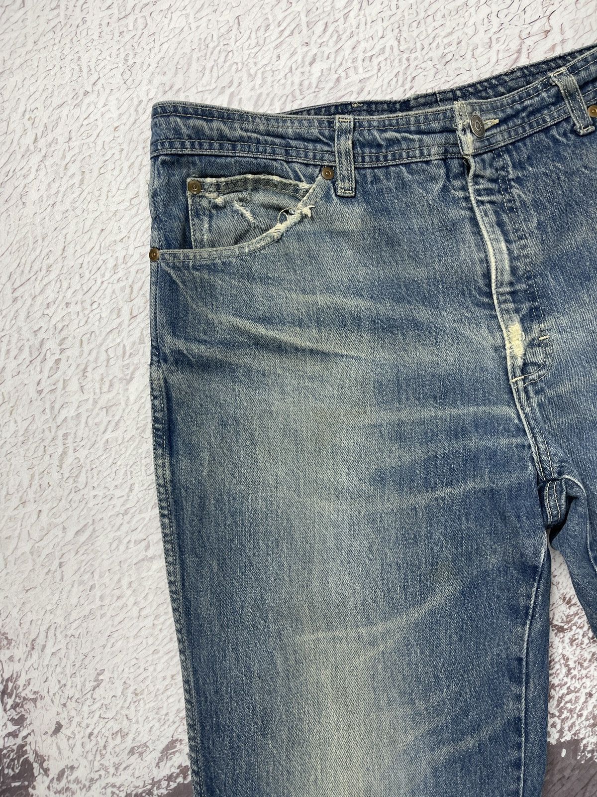 Oscar De La Renta Oscar de la Renta vintage distressed cropped denim jeans Size US 36 / EU 52 - 10 Thumbnail