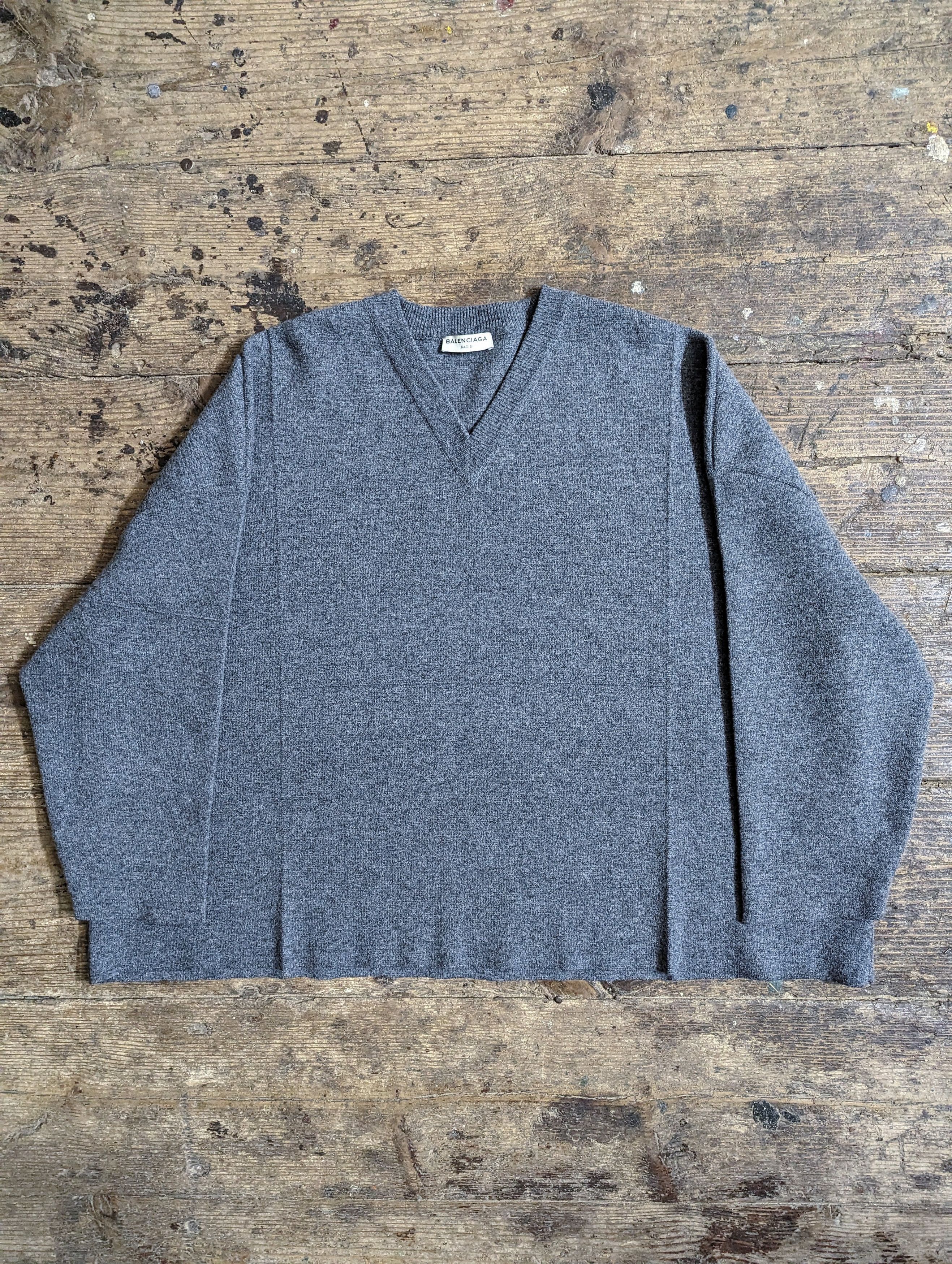 Balenciaga A/W 16 Balenciaga Paneled Details Cut Off Hem Sweater Size US M / EU 48-50 / 2 - 1 Thumbnail