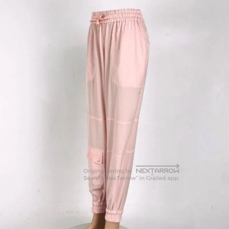 Louis Vuitton Louis Vuitton Pink Silk Jogger Pants. Size US 34 / EU 50 - 2 Thumbnail