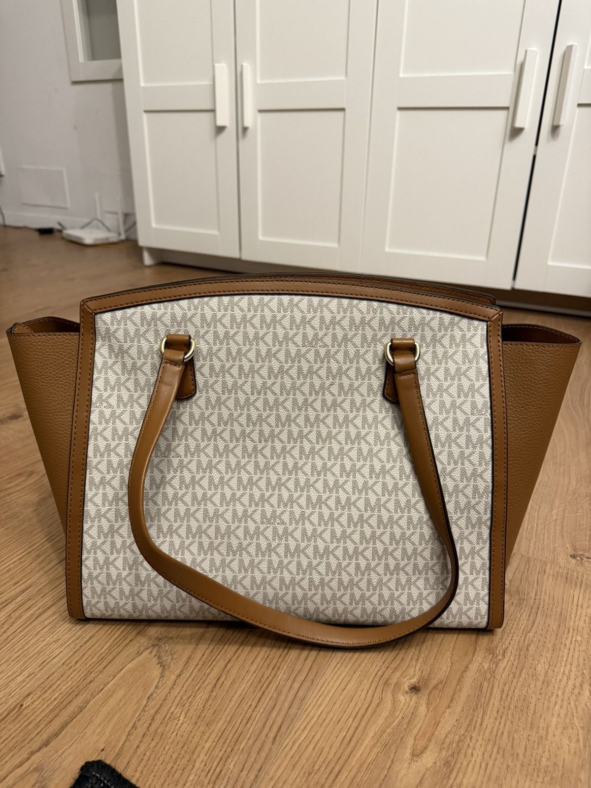 Michael Kors Michael Kors Bag Size ONE SIZE - 3 Thumbnail