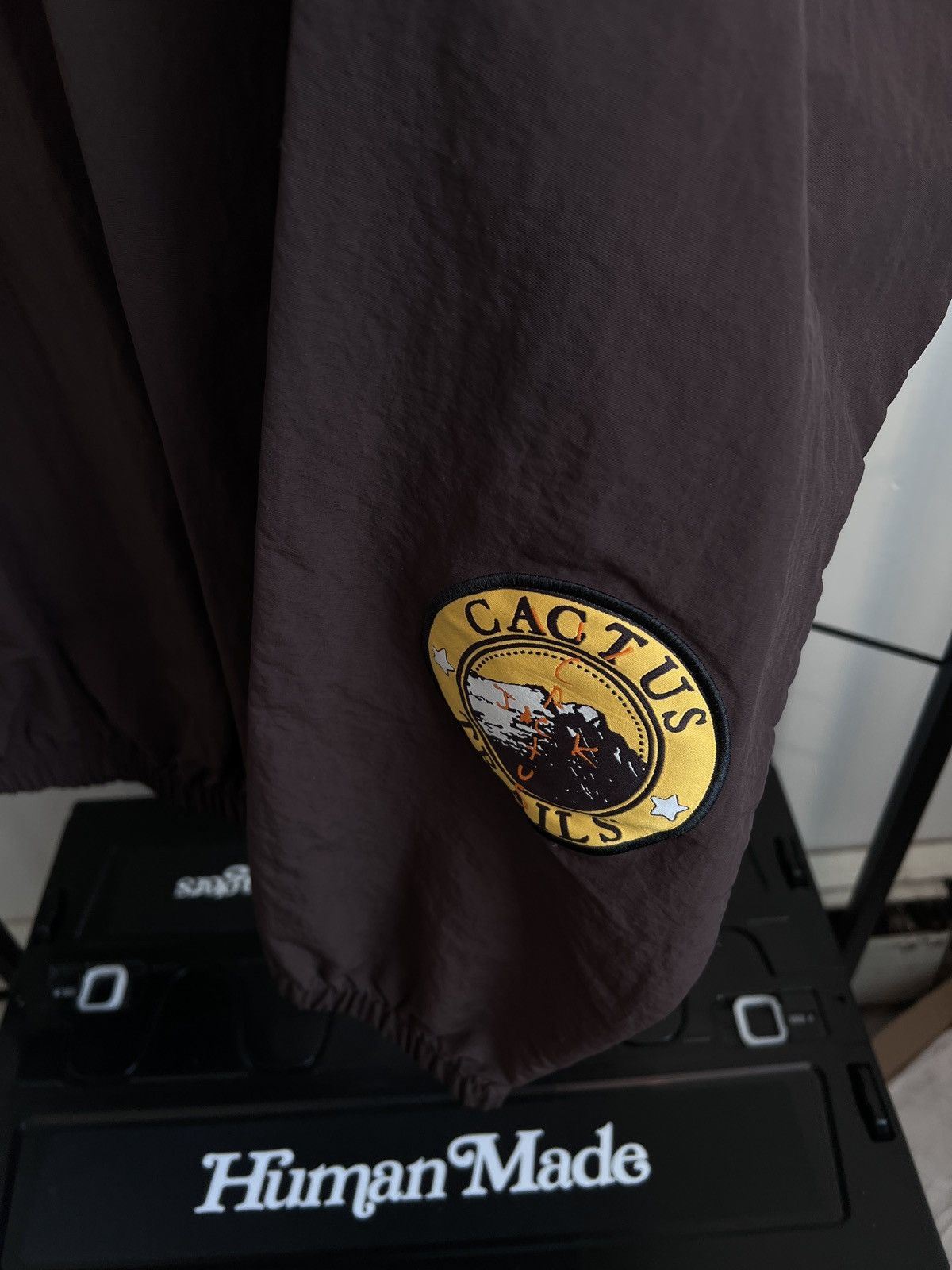 Travis Scott Travis Scott Cactus Trails Half-Zip Windbreaker Brown Large Size US L / EU 52-54 / 3 - 6 Thumbnail