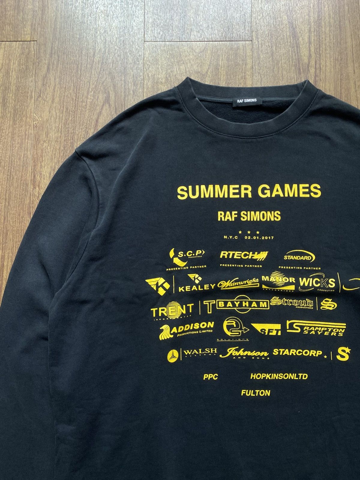 Raf Simons FW17 Raf Simons Summer Games Oversized Crewneck Size US M / EU 48-50 / 2 - 3 Thumbnail