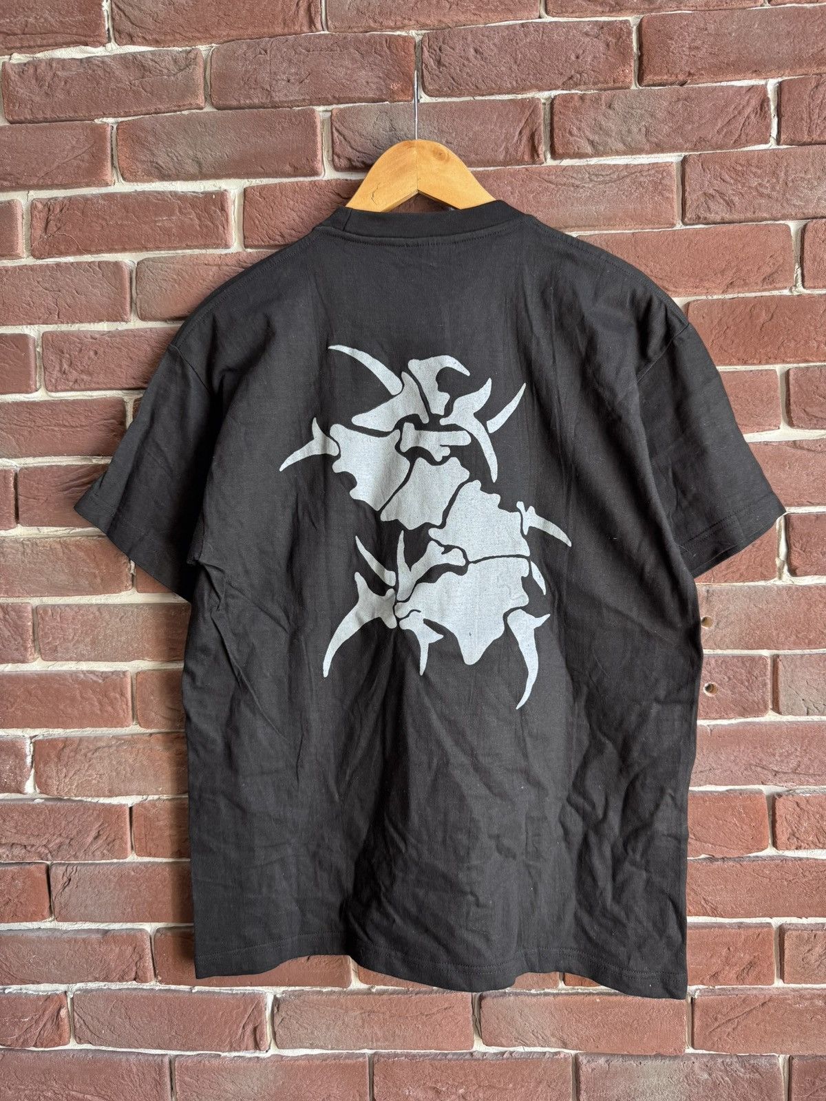 Band Tees DRY ROT Vintage 90s Sepultura Metal Band Tee Grail xl Size US L / EU 52-54 / 3 - 2 Thumbnail