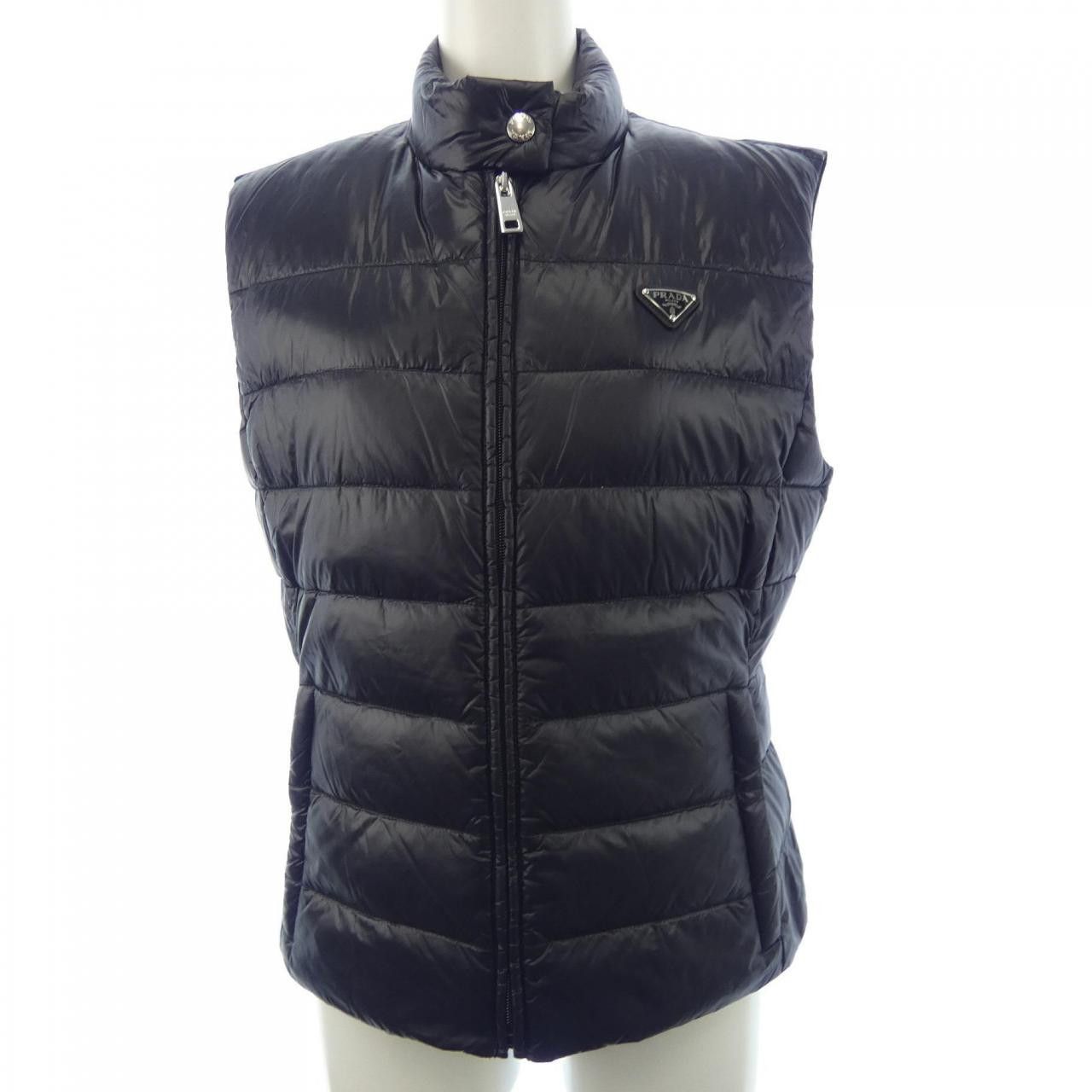 Prada Prada Prada Down Vest Others Outerwear 29Y291 R141 AR0 DUTY FREE for USA Size ONE SIZE - 1 Thumbnail