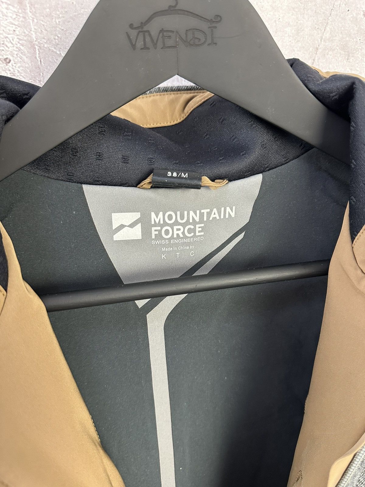 Other Mountine Force Outdoor Grey Zipper Ski Insulated Jacket Size M / US 6-8 / IT 42-44 - 9 Thumbnail