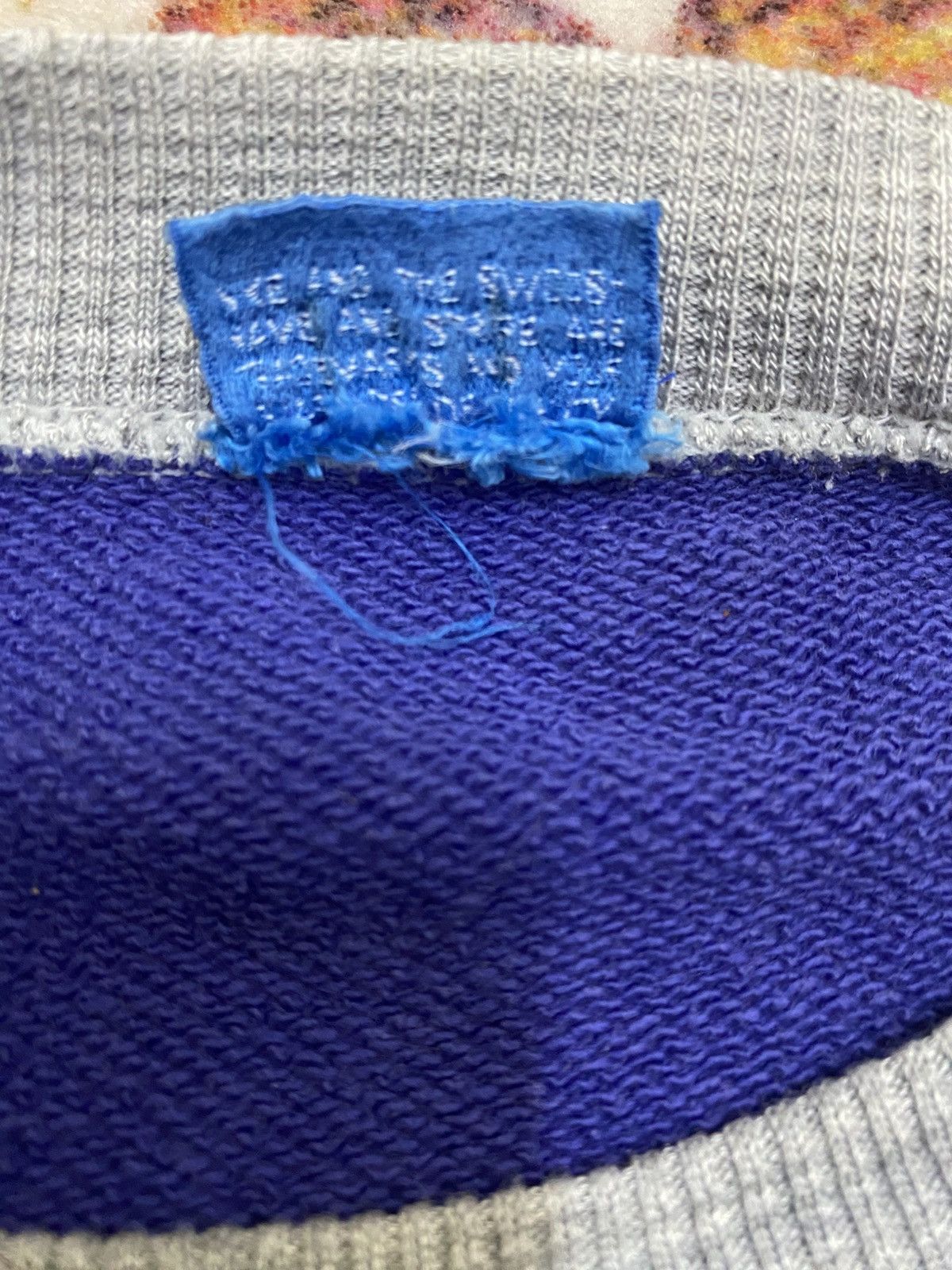 Nike Rare Vintage Japan 70s Nike Blue Tag Two-Tone Sweatshirt Size US L / EU 52-54 / 3 - 3 Thumbnail