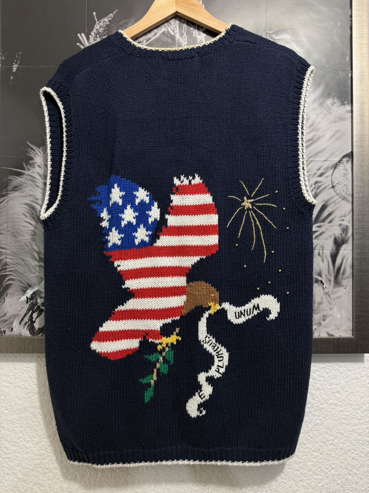 Vintage AMERICA E PLURIBUS UNUM VINTAGE HAND KNITTED VEST 1982 Size US M / EU 48-50 / 2 - 7 Thumbnail