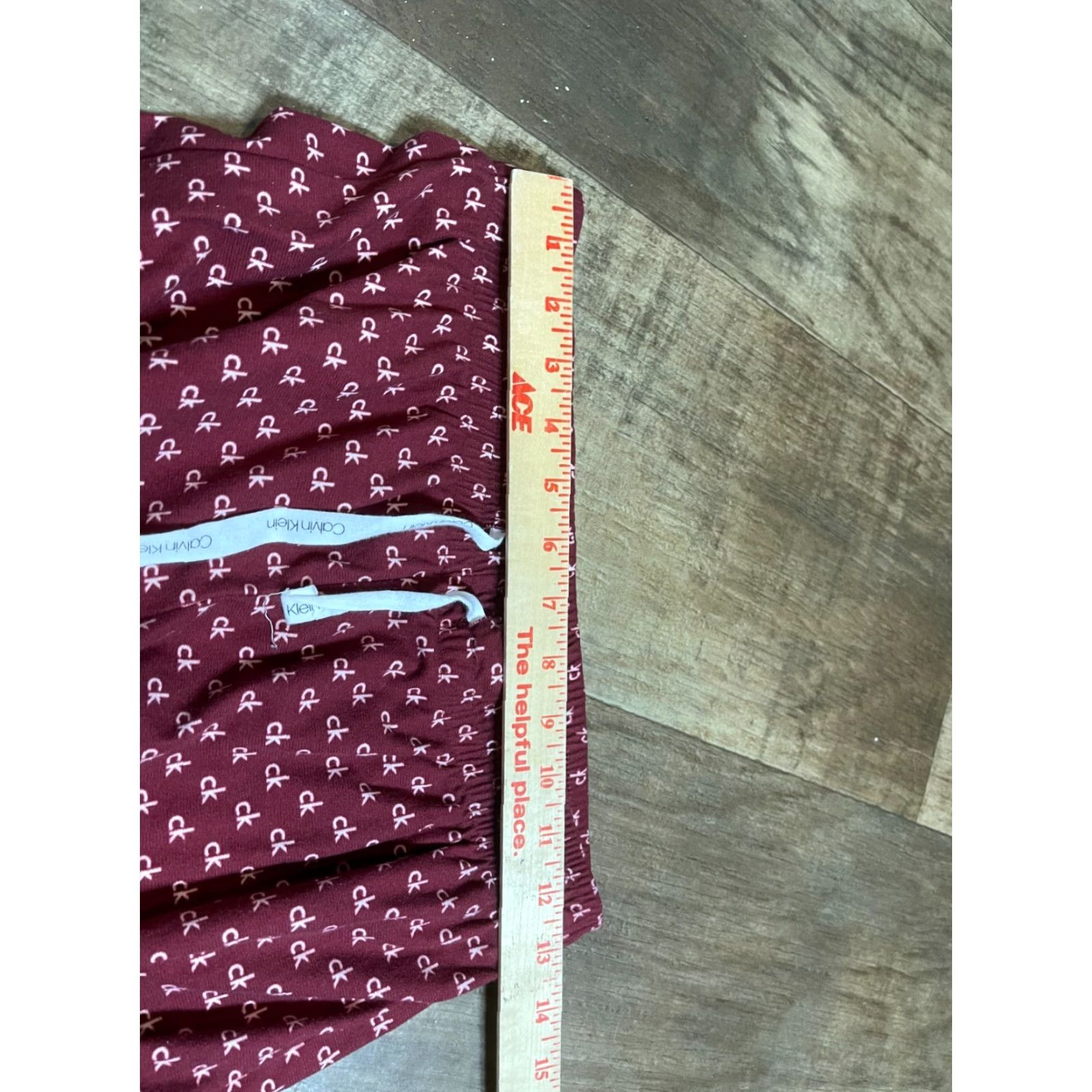 Calvin Klein Calvin Klein Pajama Pants PJ Bottoms Unisex Adults S Red Logo All Over Print Pants - Small S Red Logo Pajama Bottoms Size 28" / US 6 / IT 42 - 3 Thumbnail