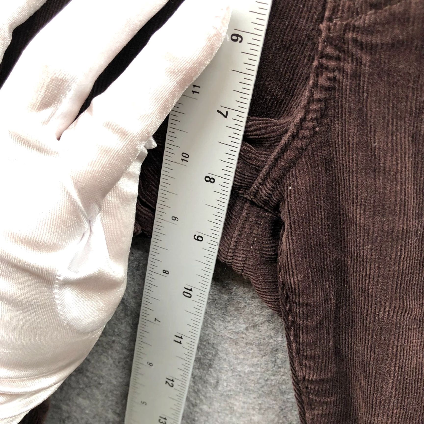 Vintage VINTAGE AG Adriano Goldschmied The Stilt Cigarette Leg Corduroy Pants Womens 28R Brown Size 28" / US 6 / IT 42 - 7 Thumbnail