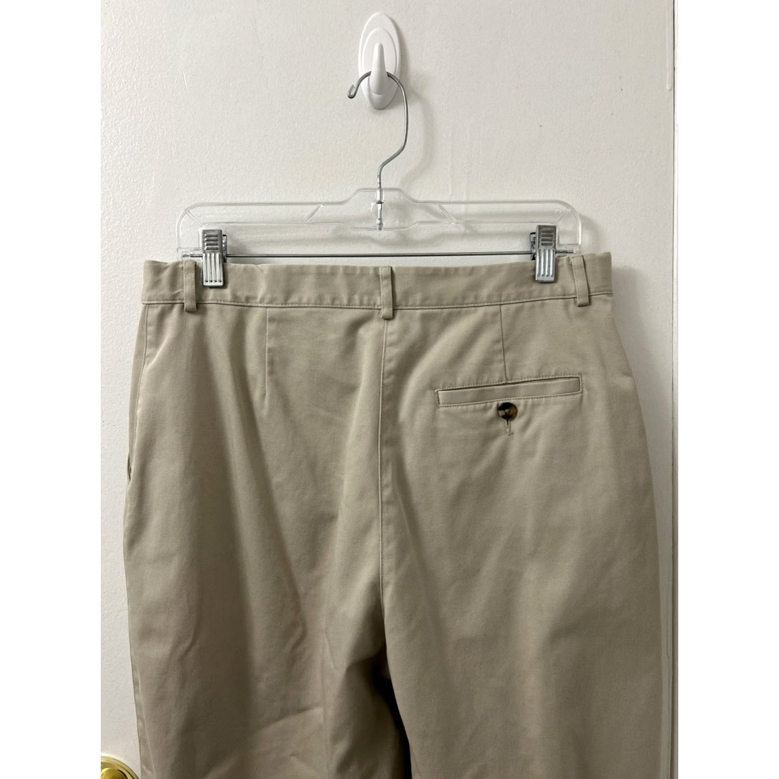 Vintage LL Bean Cropped Pants Womens 32x21 Beige Twill Zip Button Pockets Lightweight Easy Care Casual Workwear Rounded Inseam 21in Regular Mens? Size 24" / US 00 / IT 34 - 7 Thumbnail