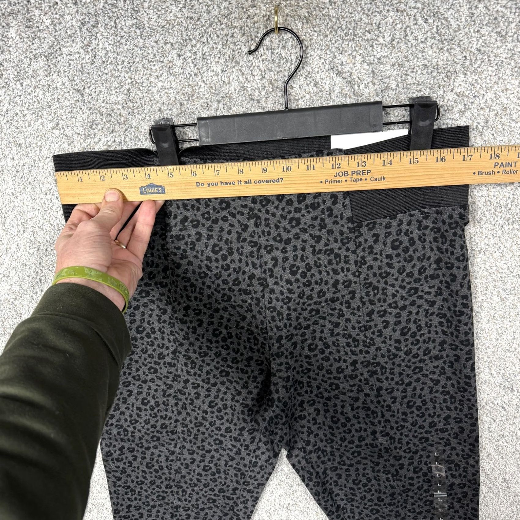 Loft VINTAGE? No. LOFT High Rise Leggings Ankle Womens L Gray Black Leopard Animal Print Cotton? No. Size 36" / US 14 / IT 50 - 2 Thumbnail