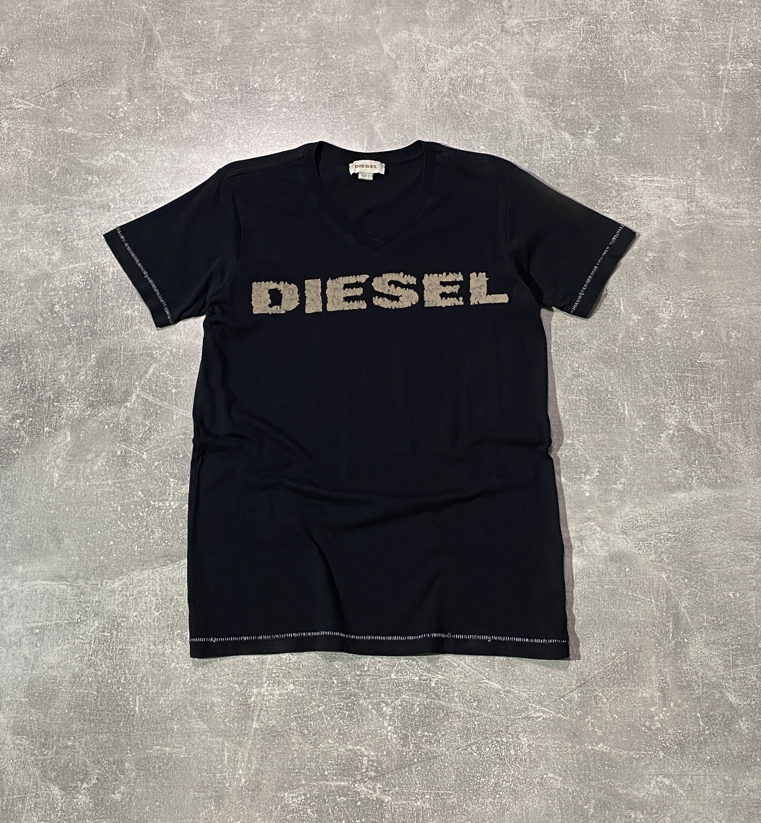 Diesel Vintage Y2K Diesel LOGO T-shirt Size US S / EU 44-46 / 1 - 1 Thumbnail